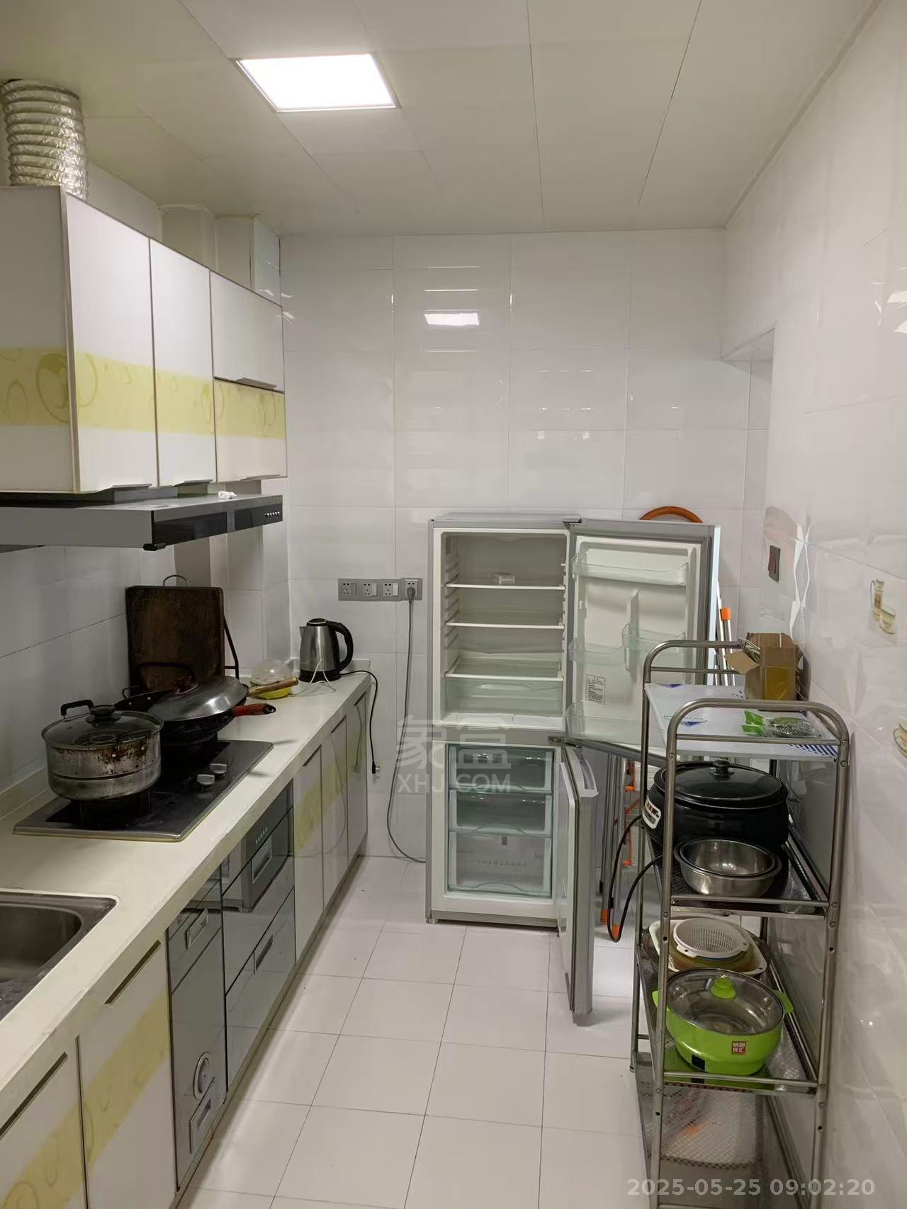 金碧花园 2室2厅1卫 1700.0元/月 金碧花园 2室2厅1卫 1700.0元/月室内图