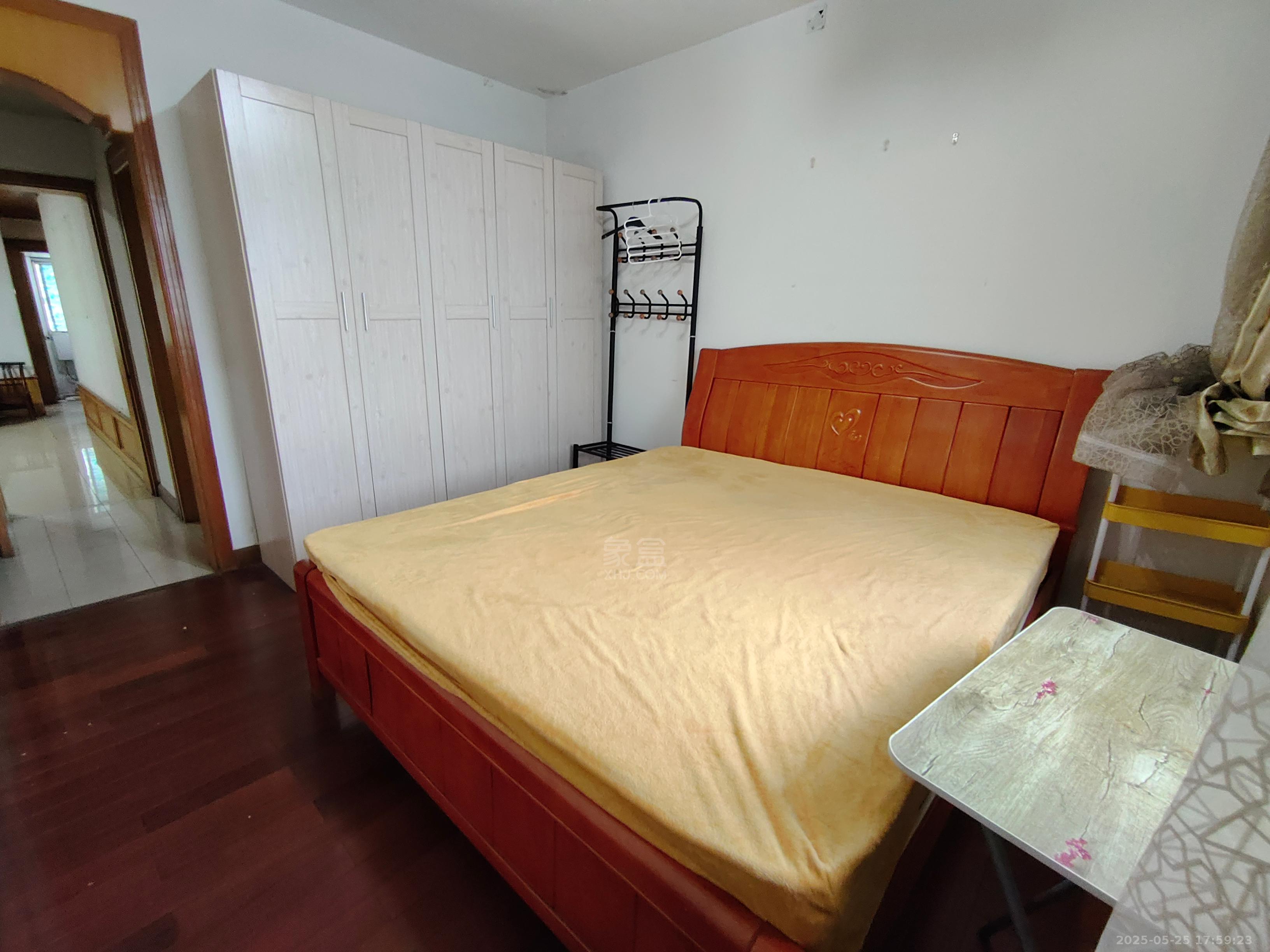 怡园小区  3室2厅1卫    1000.0元/月 怡园小区  3室2厅1卫    1000.0元/月室内图