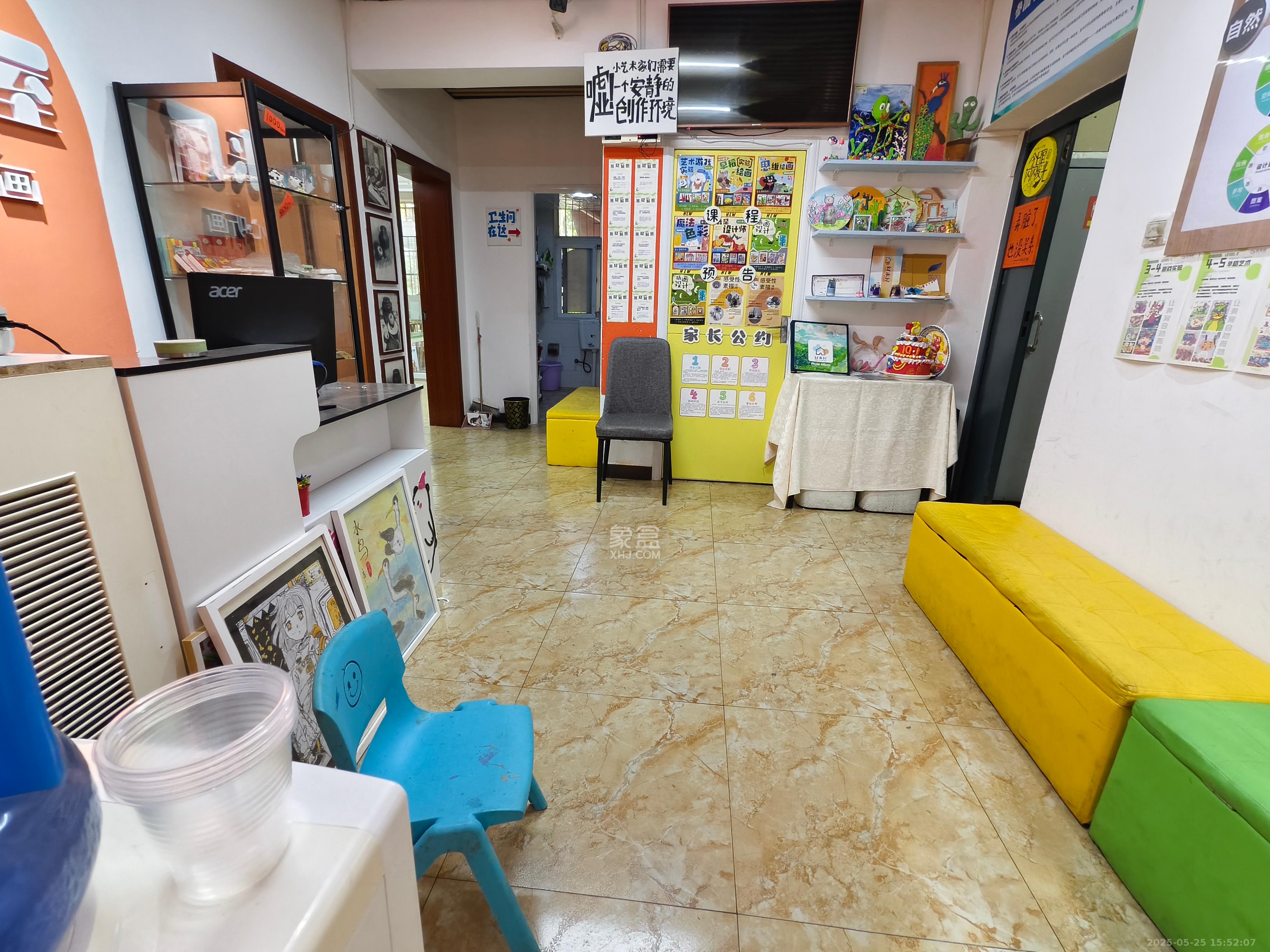 活力康城  3室2厅2卫    3600.0元/月 活力康城  3室2厅2卫    3600.0元/月