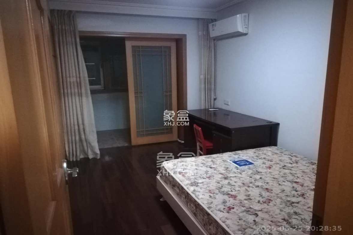 湘卫花苑 3室2厅1卫 2200.0元/月 湘卫花苑 3室2厅1卫 2200.0元/月室内图