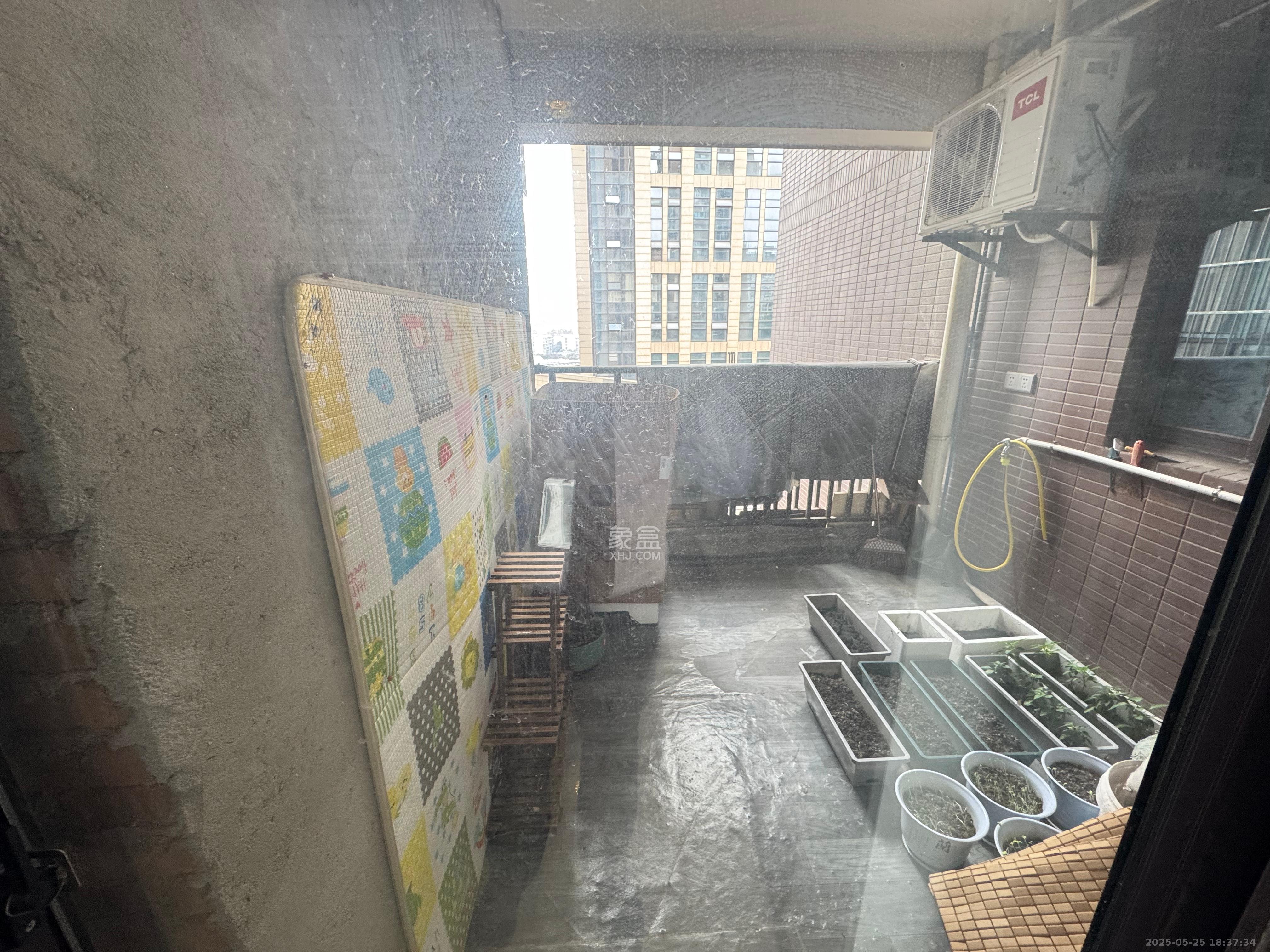 芒果天地(芒果雅苑)  3室2厅2卫   3000.00元/月室内图