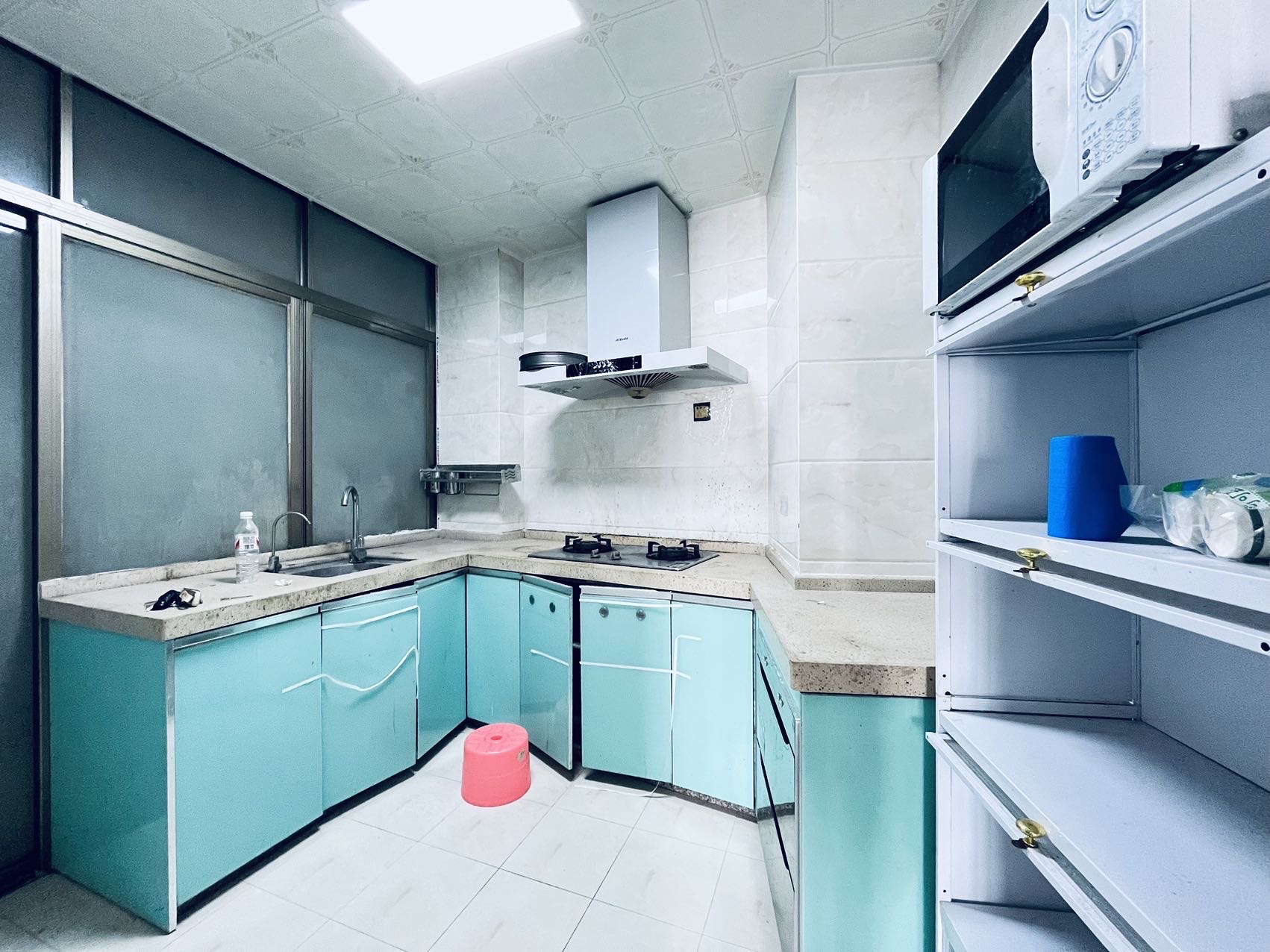 申鑫国际广场 4室2厅2卫 105.0万 申鑫国际广场 4室2厅2卫 105.0万客厅