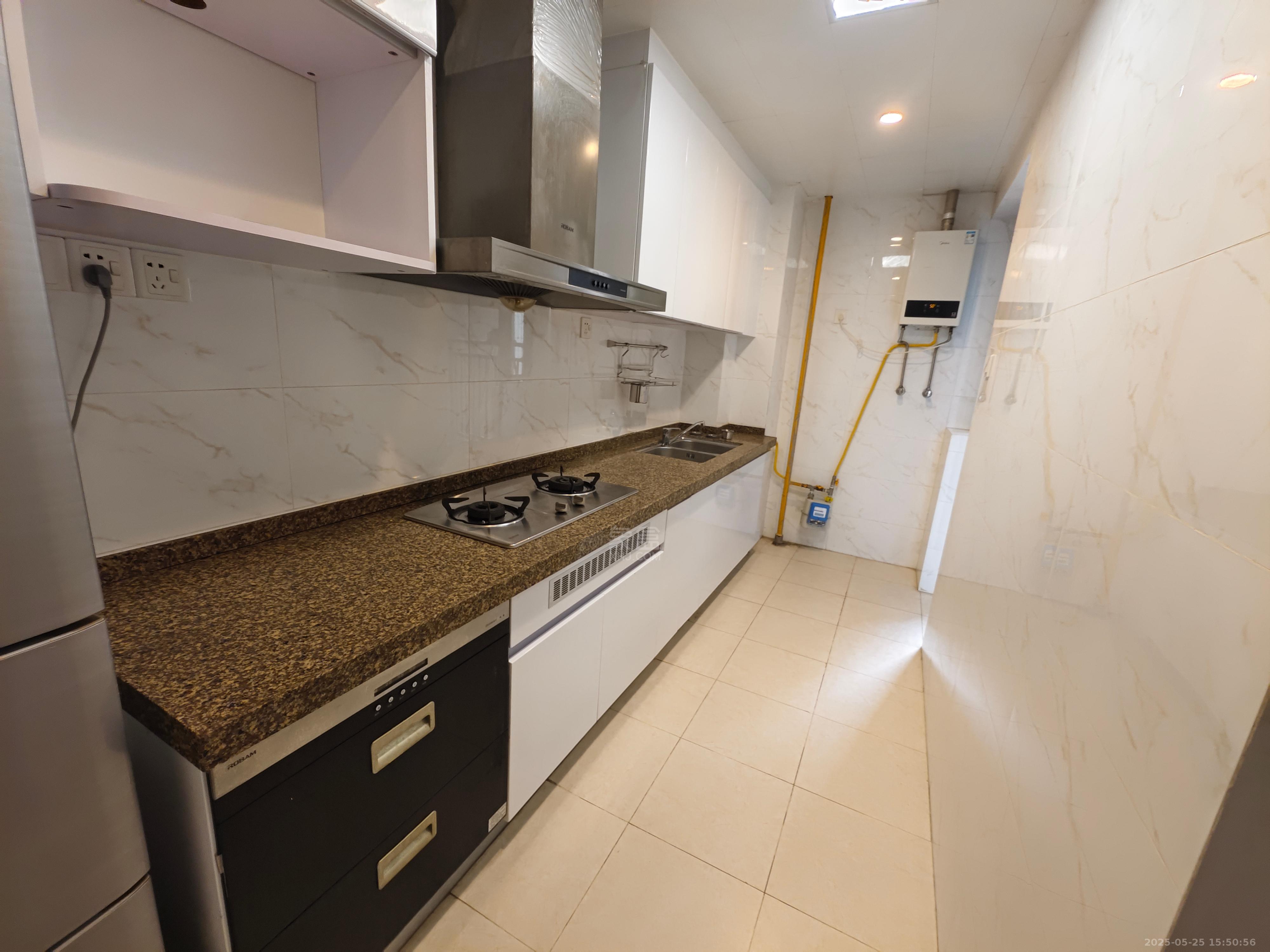 恒大华府 3室2厅1卫 1800.0元/月 恒大华府 3室2厅1卫 1800.0元/月室内图