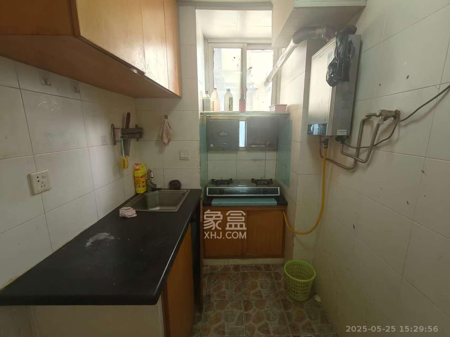 湖橡宿舍/湖橡小区  2室1厅1卫    1600.0元/月 湖橡宿舍/湖橡小区  2室1厅1卫    1600.0元/月