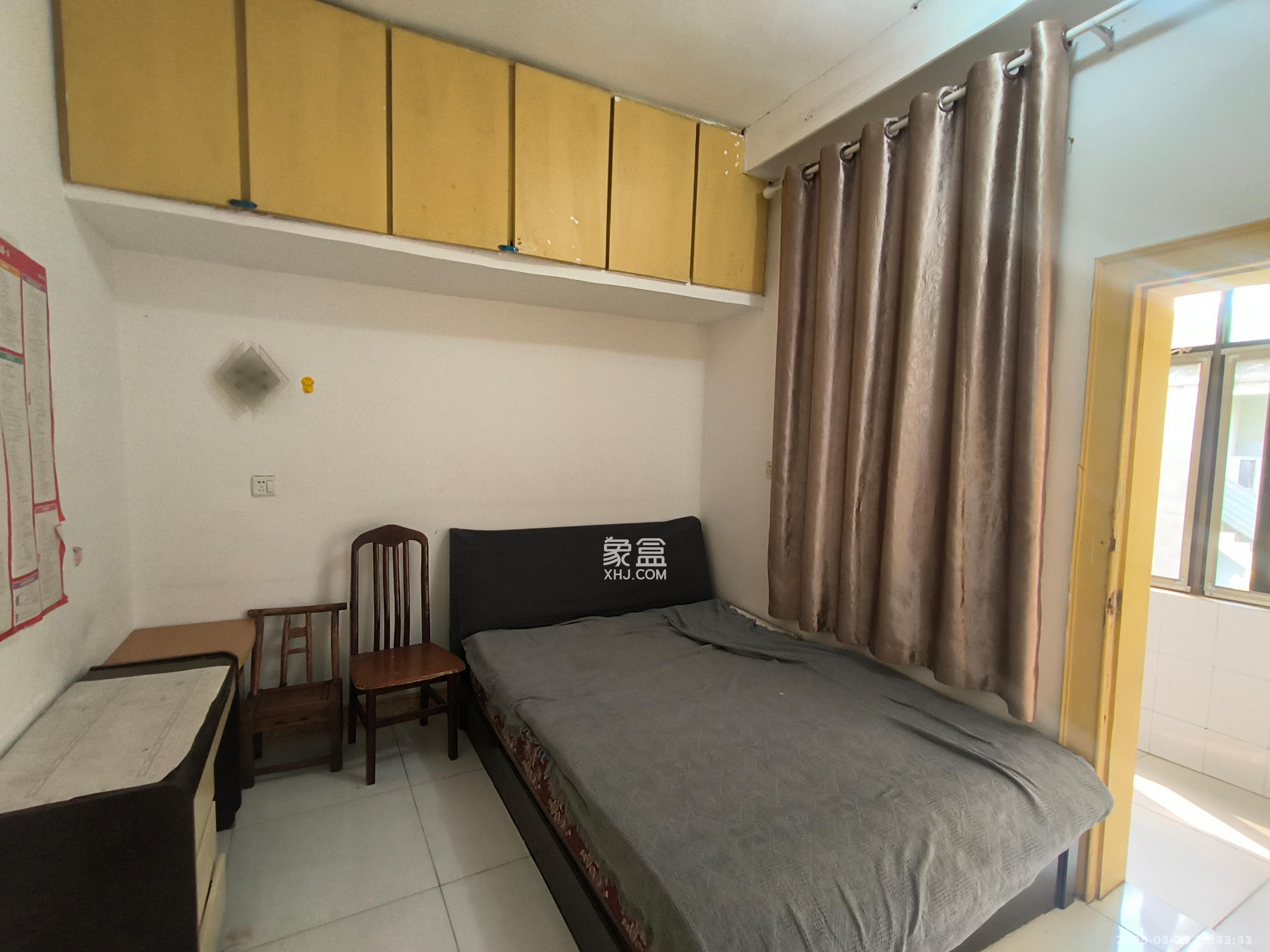 万象新天  2室1厅1卫    2400.0元/月 万象新天  2室1厅1卫    2400.0元/月室内图