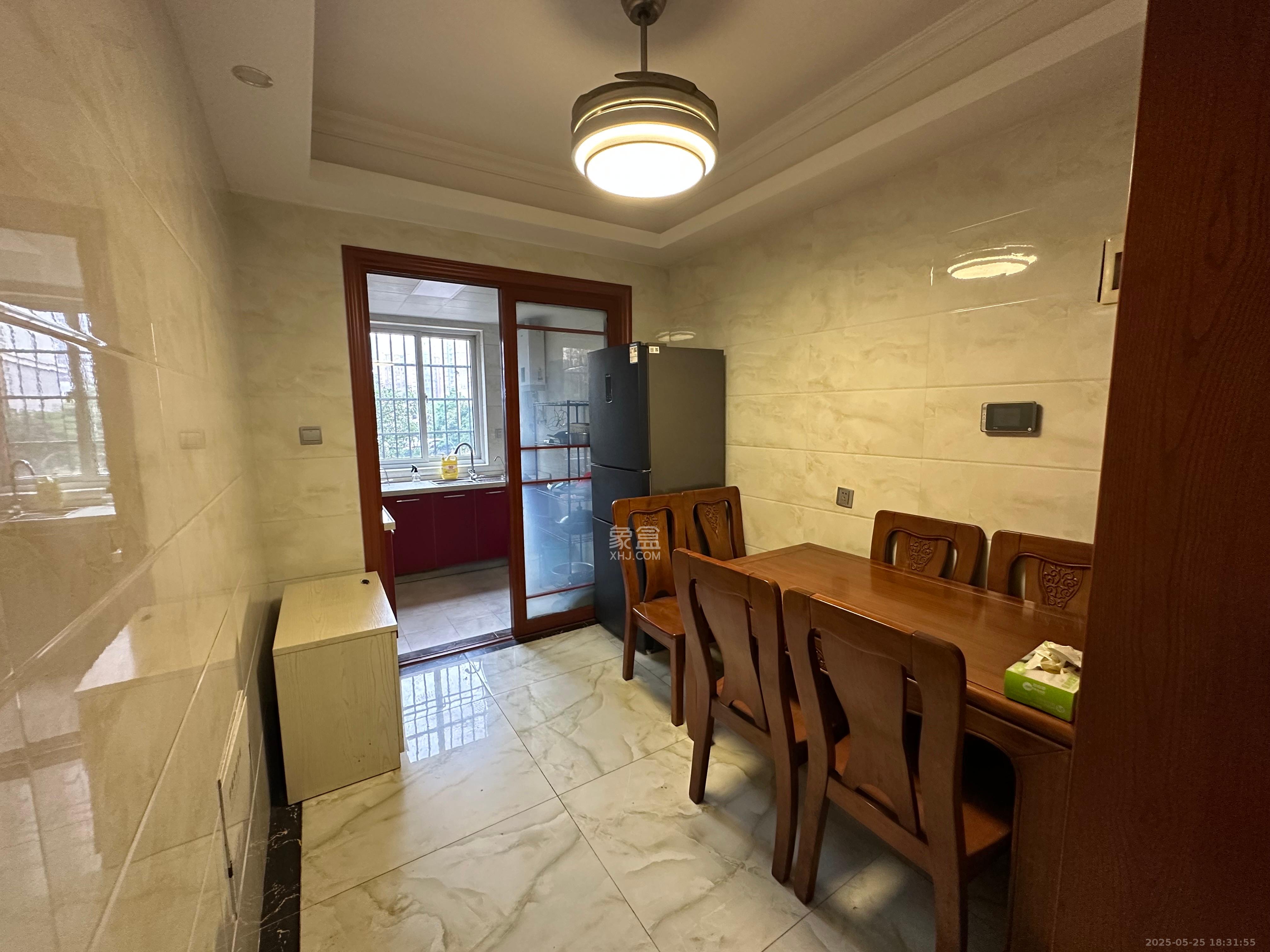 鑫天格林香山 3室2厅1卫 1500.0元/月 鑫天格林香山 3室2厅1卫 1500.0元/月室内图