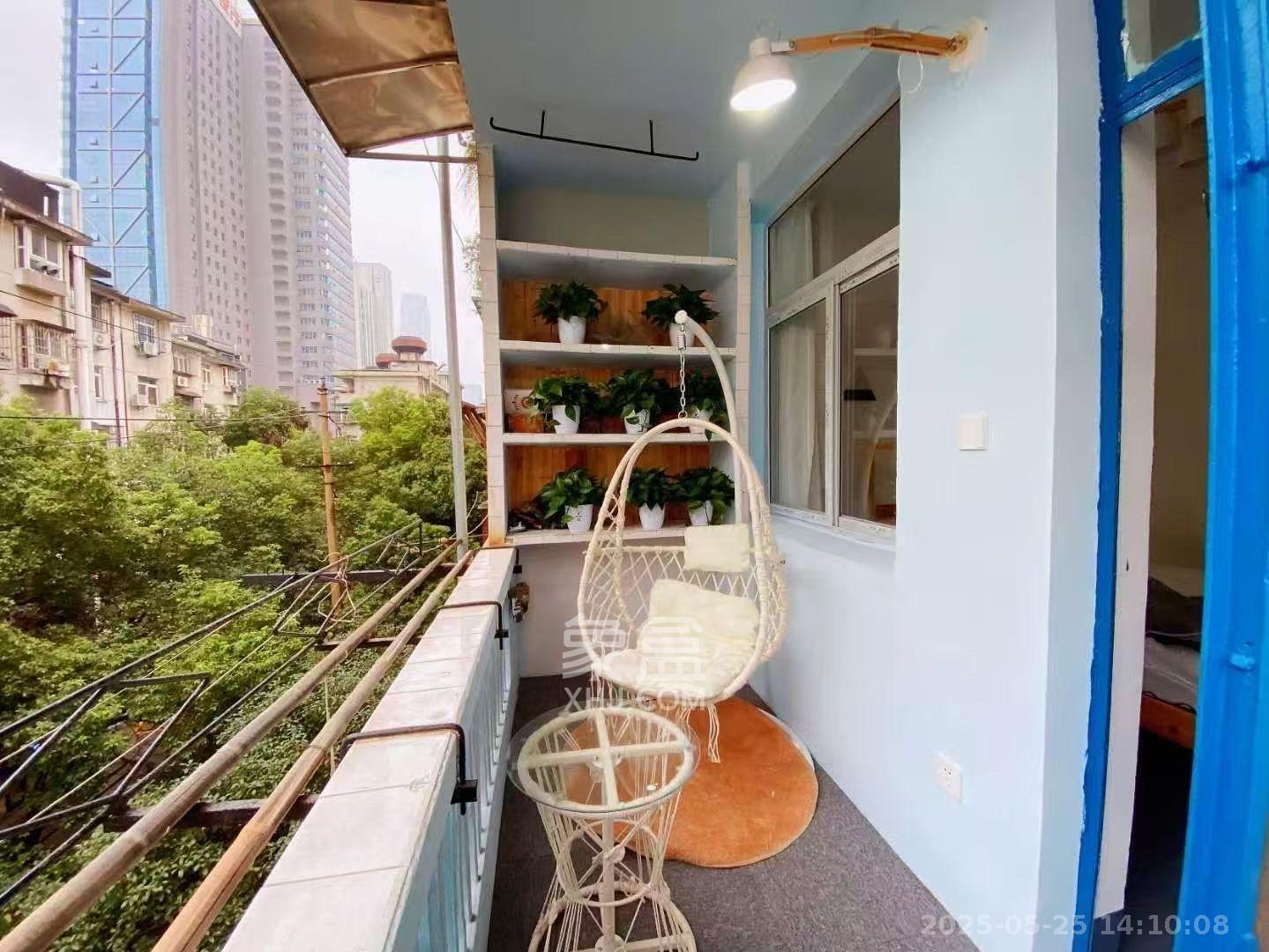 袁家岭省煤炭厅宿舍(芙蓉区省煤炭局小区) 3室2厅1卫 3000.0元/月 袁家岭省煤炭厅宿舍(芙蓉区省煤炭局小区) 3室2厅1卫 3000.0元/月室内图