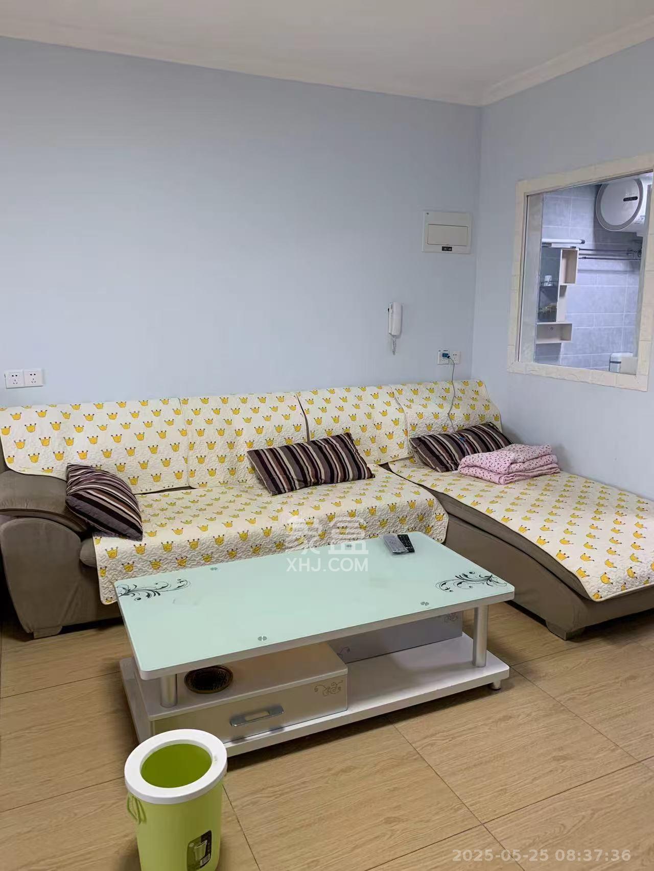 和庄  1室1厅1卫   1600.00元/月室内图
