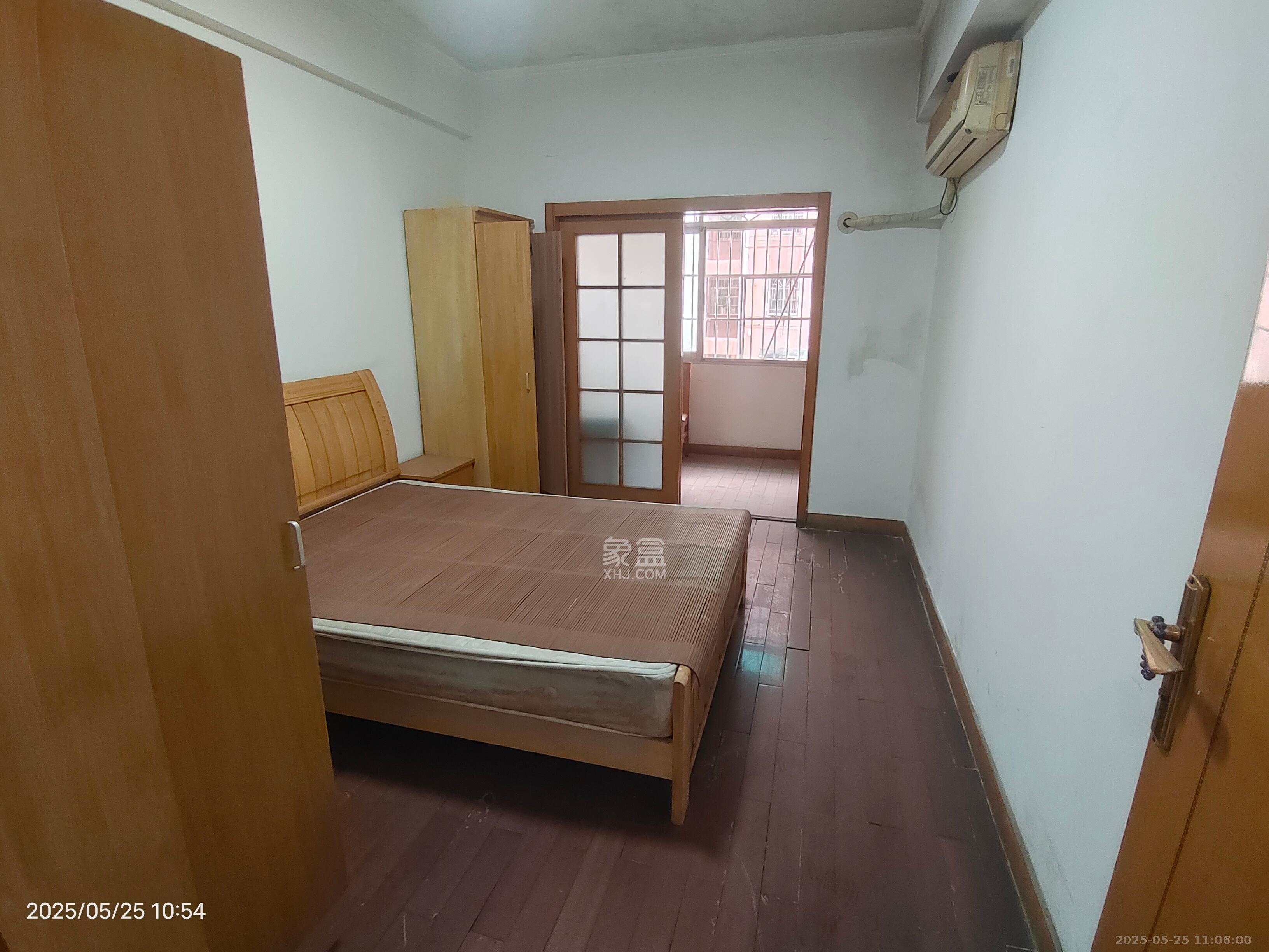 火星一片  3室2厅2卫    2000.0元/月 火星一片  3室2厅2卫    2000.0元/月