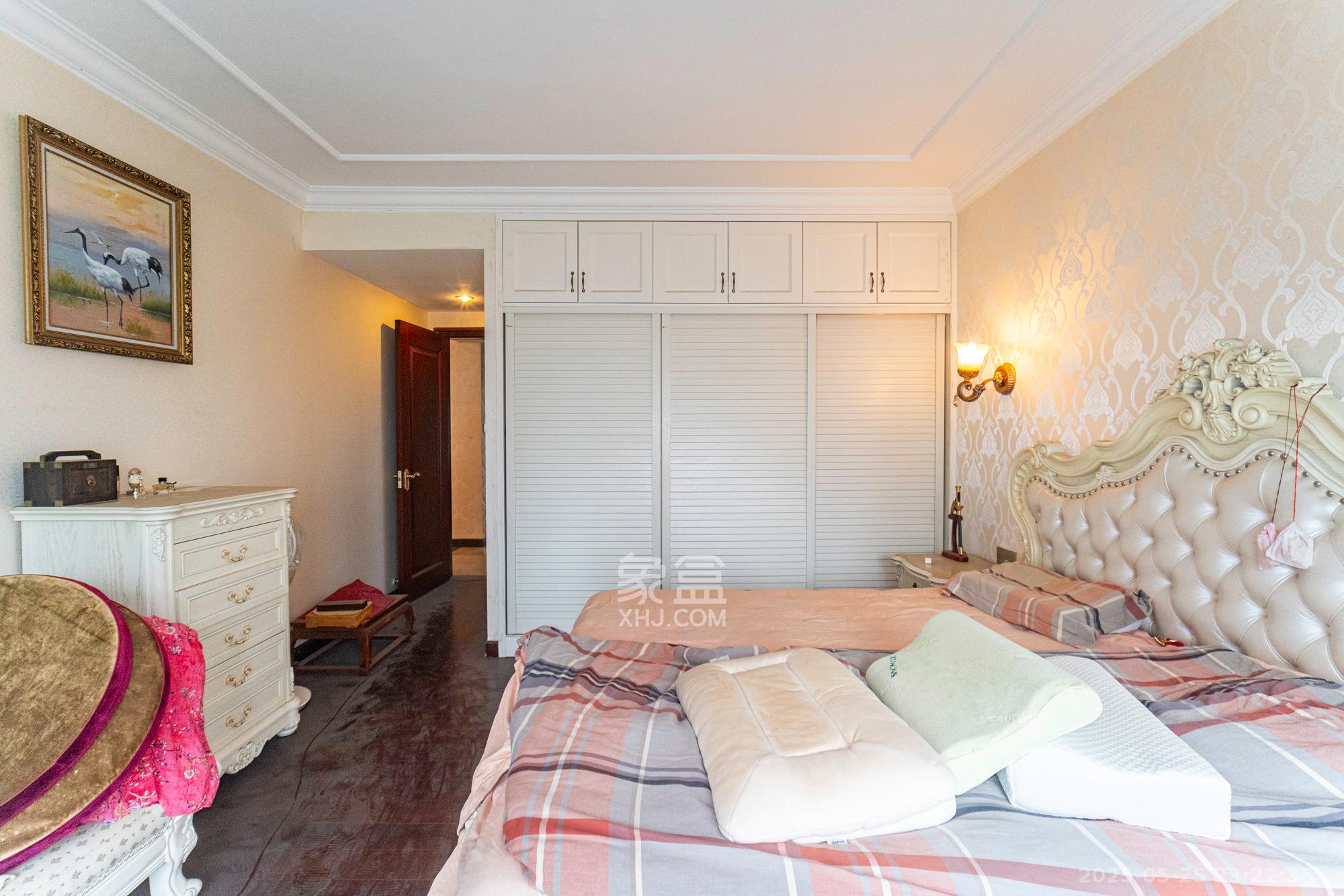 恒大雅苑 3室2厅2卫 120.0万 恒大雅苑 3室2厅2卫 120.0万卧室