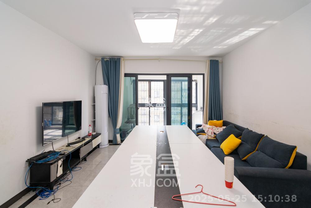 澳海澜庭  5室2厅2卫    2500.0元/月 澳海澜庭  5室2厅2卫    2500.0元/月室内图