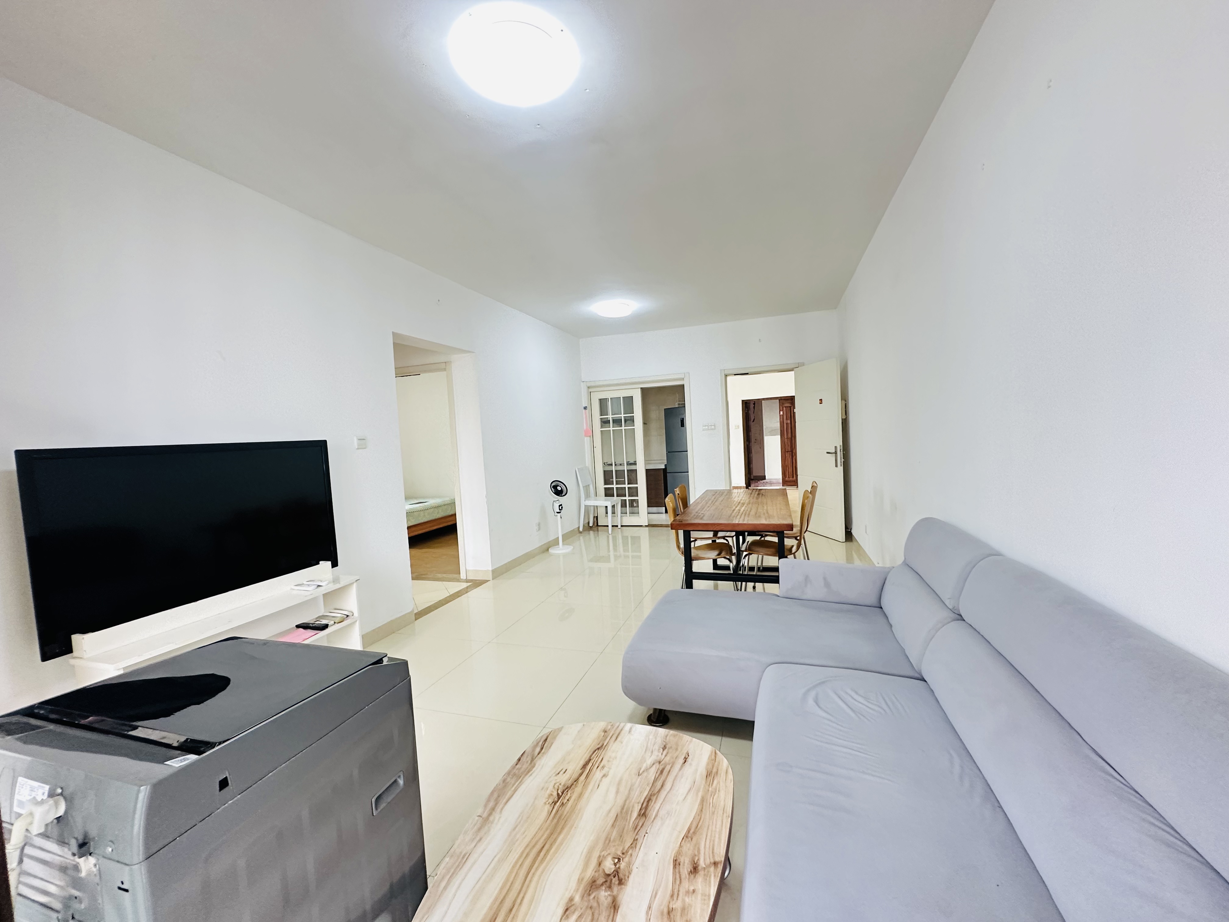 荣域  2室2厅1卫    2700.0元/月 荣域  2室2厅1卫    2700.0元/月