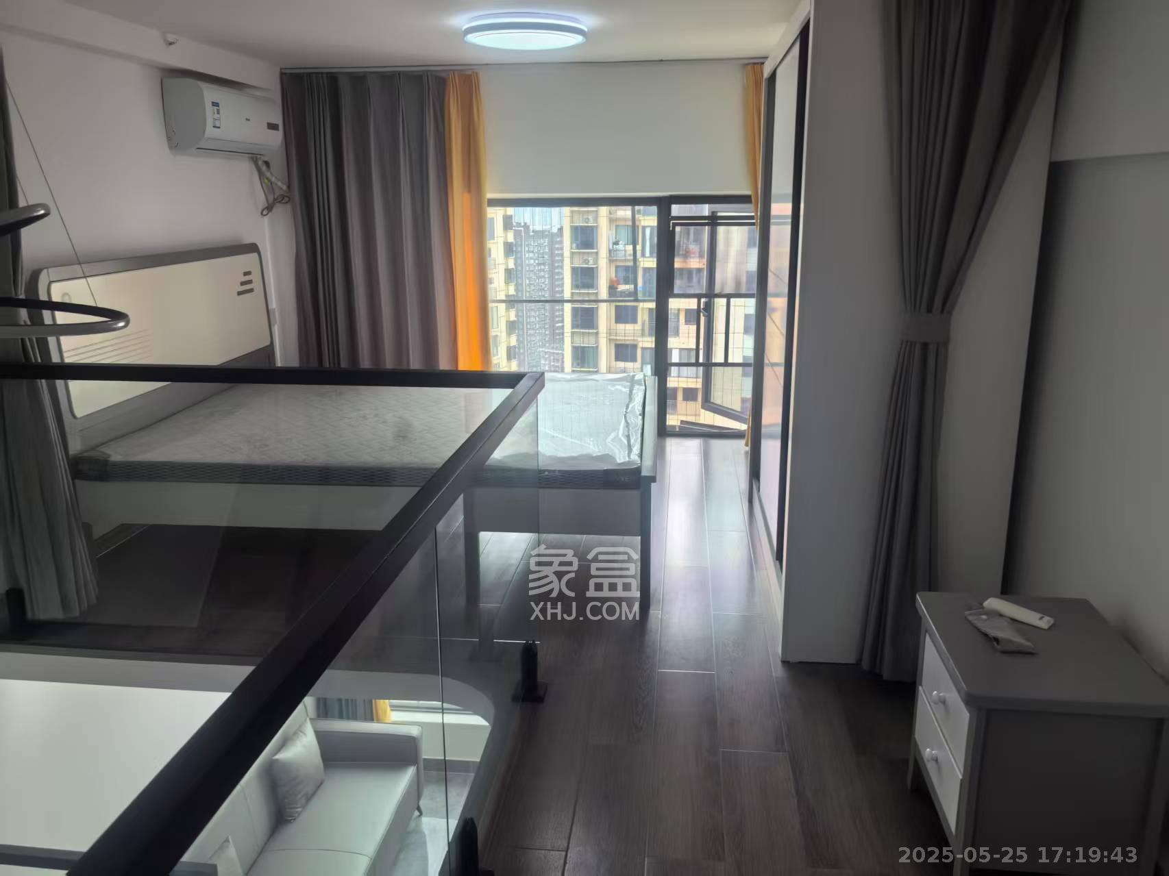 力高凤凰新天 2室1厅1卫 2200.0元/月 力高凤凰新天 2室1厅1卫 2200.0元/月室内图