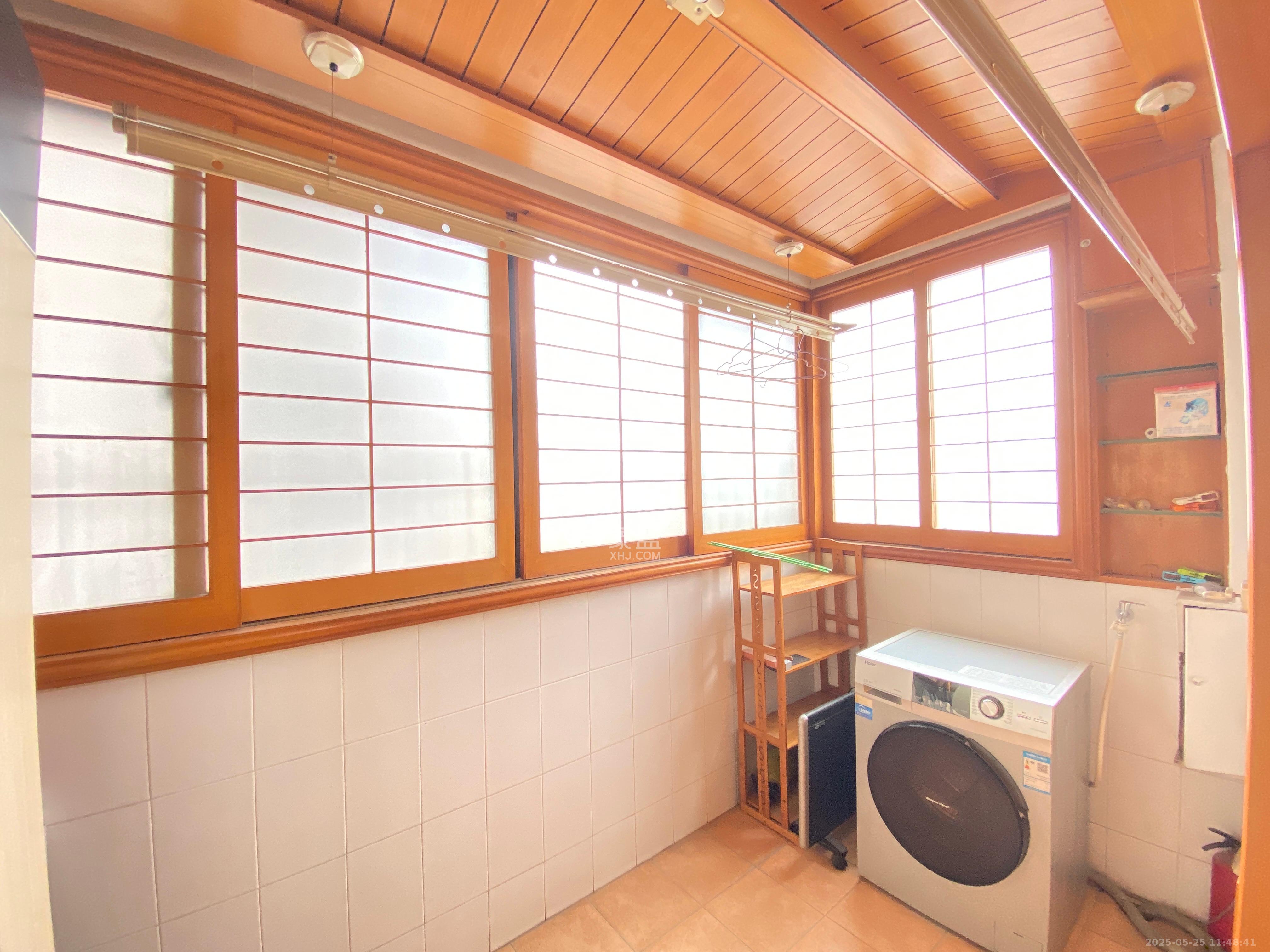 建行芙蓉支行宿舍  1室0厅0卫   3200.00元/月室内图