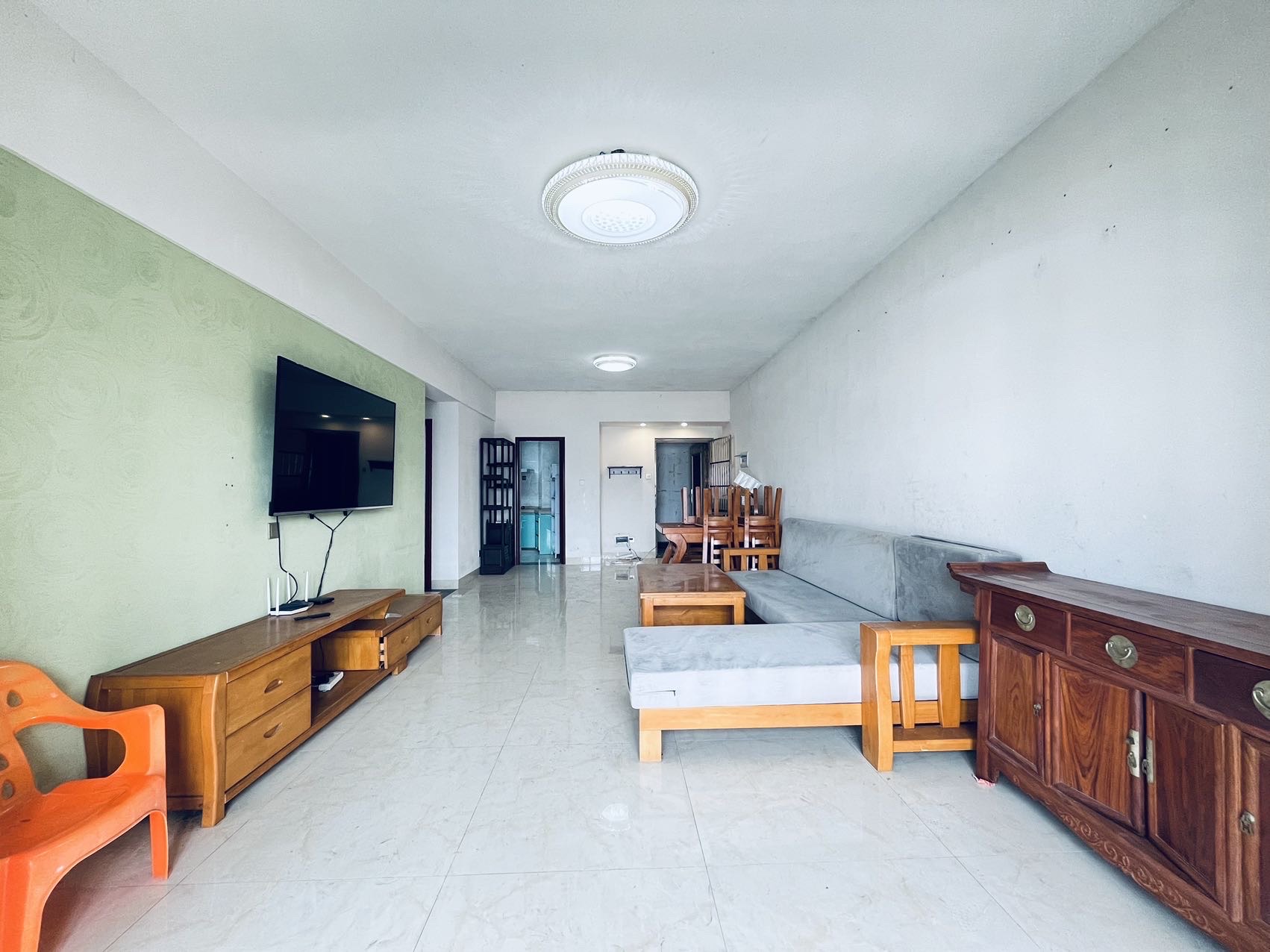 申鑫国际广场 4室2厅2卫 105.0万 申鑫国际广场 4室2厅2卫 105.0万客厅