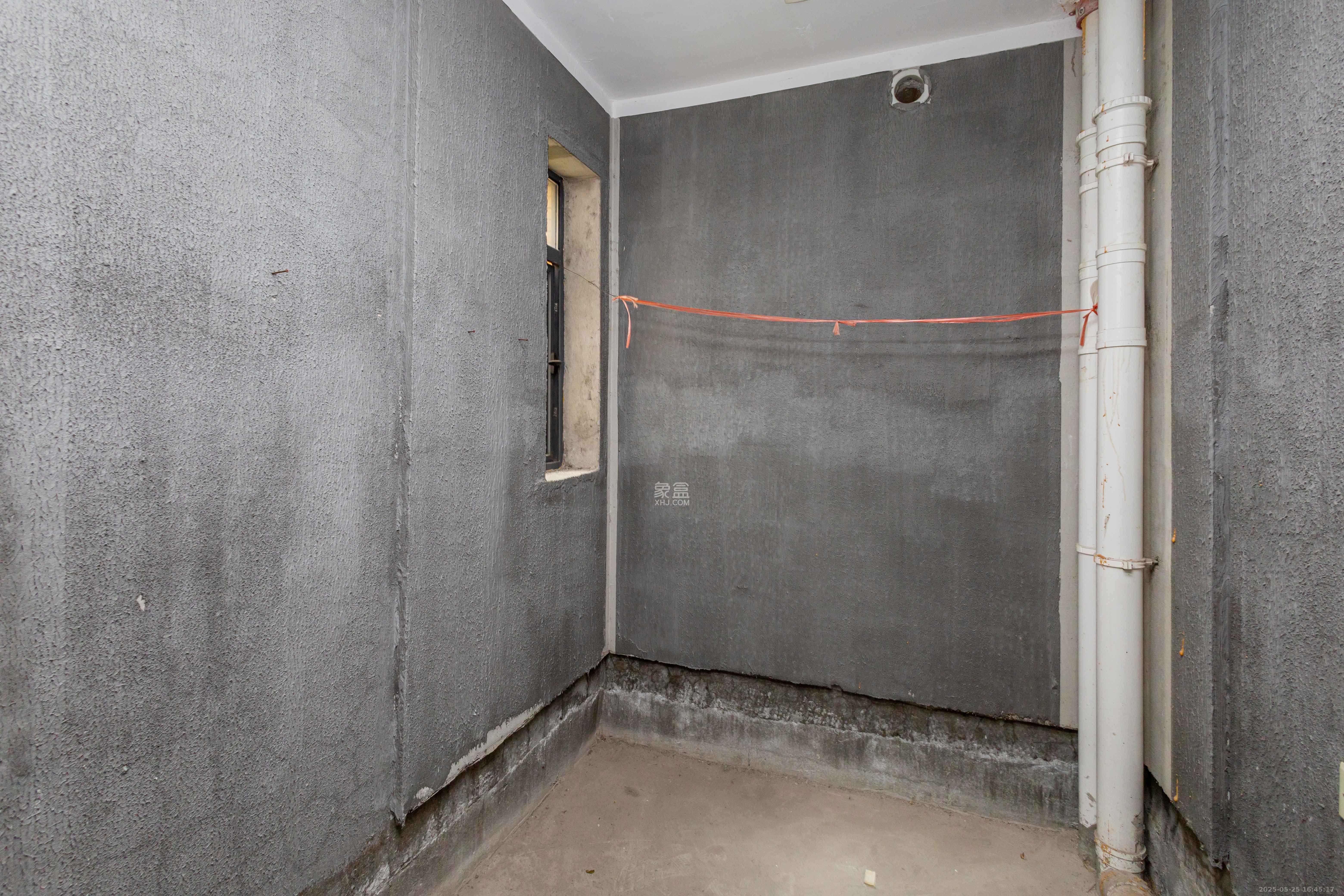 中国铁建国际城二期  4室2厅2卫    69.8万 中国铁建国际城二期  4室2厅2卫    69.8万卫生间