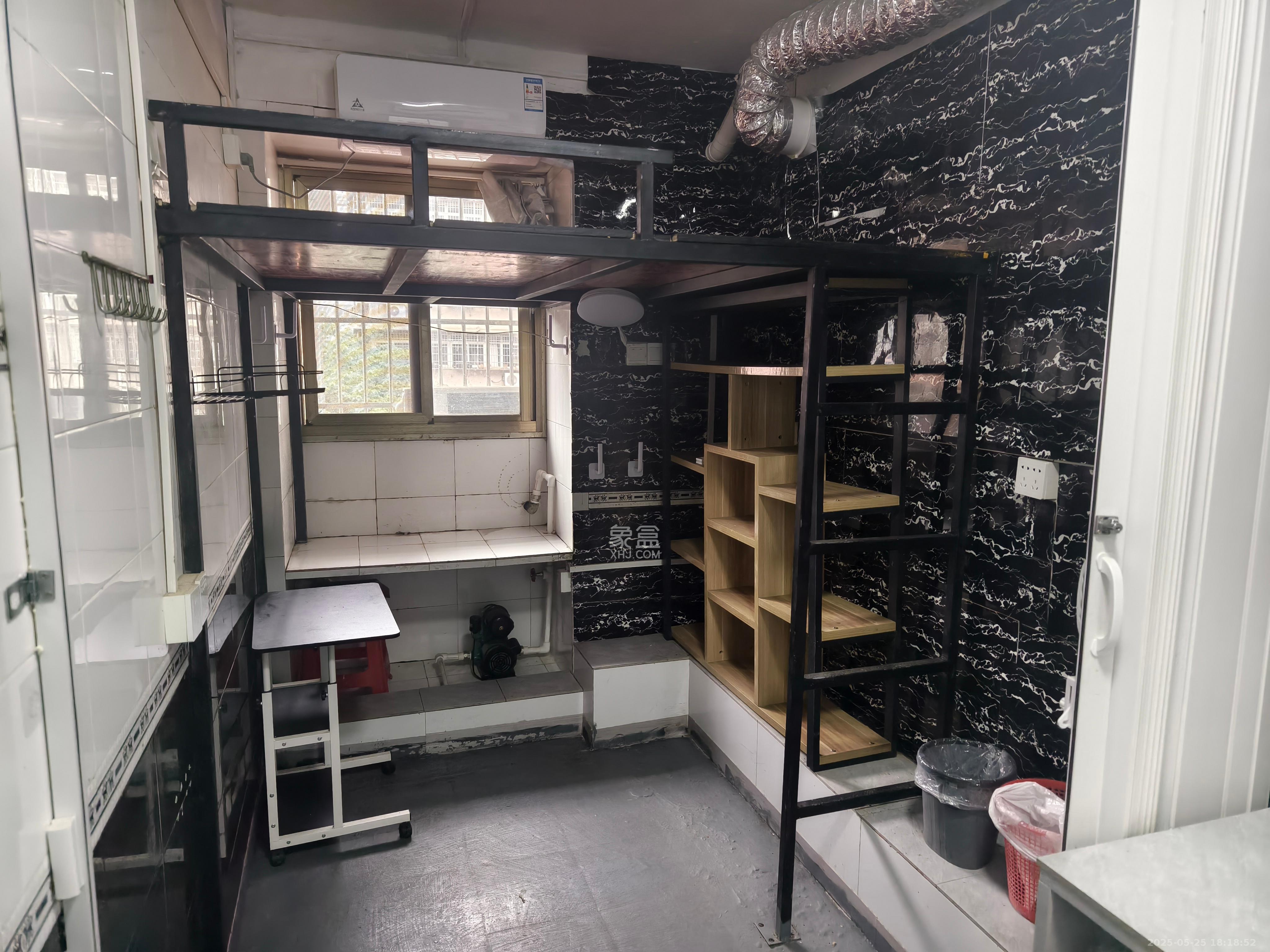 南门口晏家塘社区 6室1厅4卫 3000.0元/月 南门口晏家塘社区 6室1厅4卫 3000.0元/月室内图