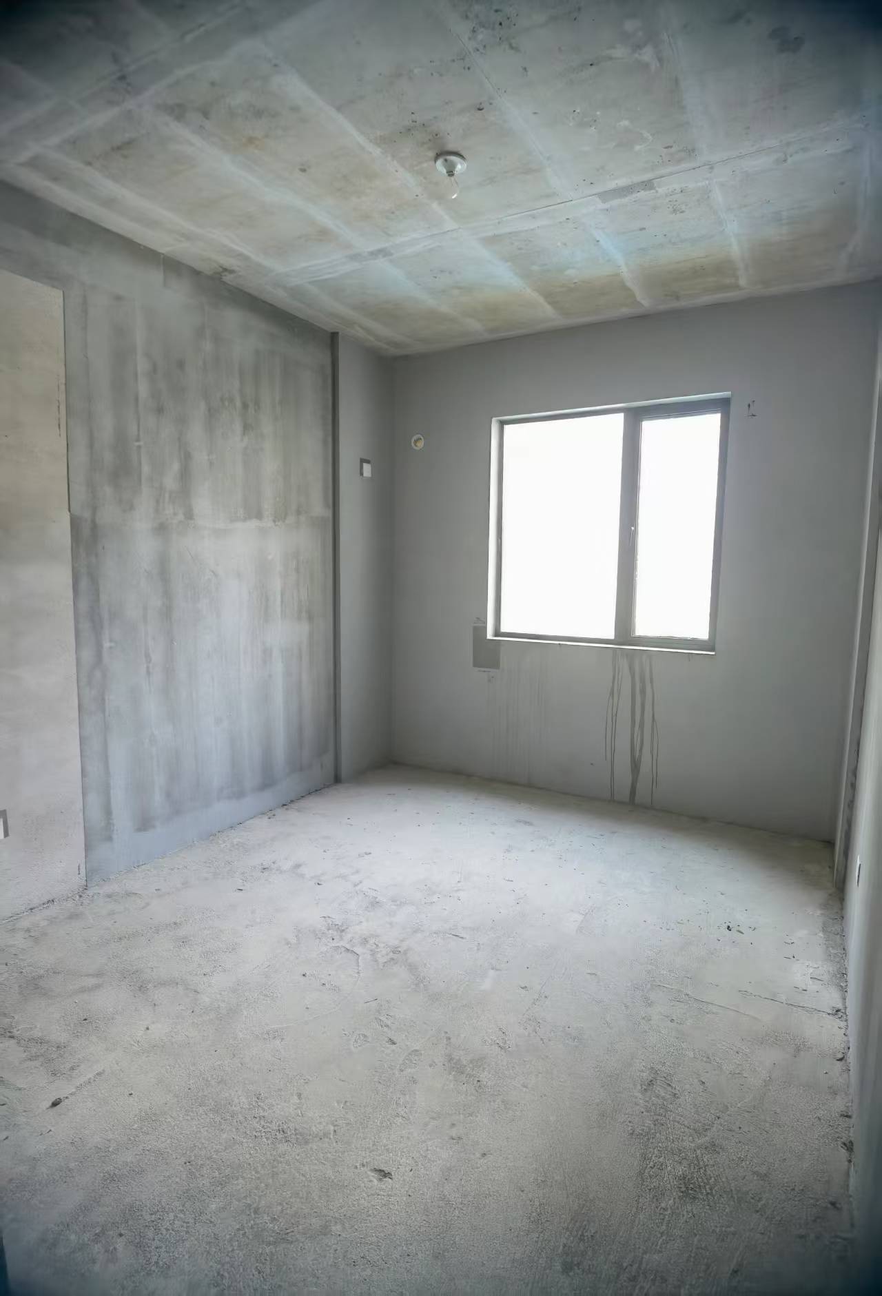 中建凤栖台  4室2厅2卫   57.80万卧室