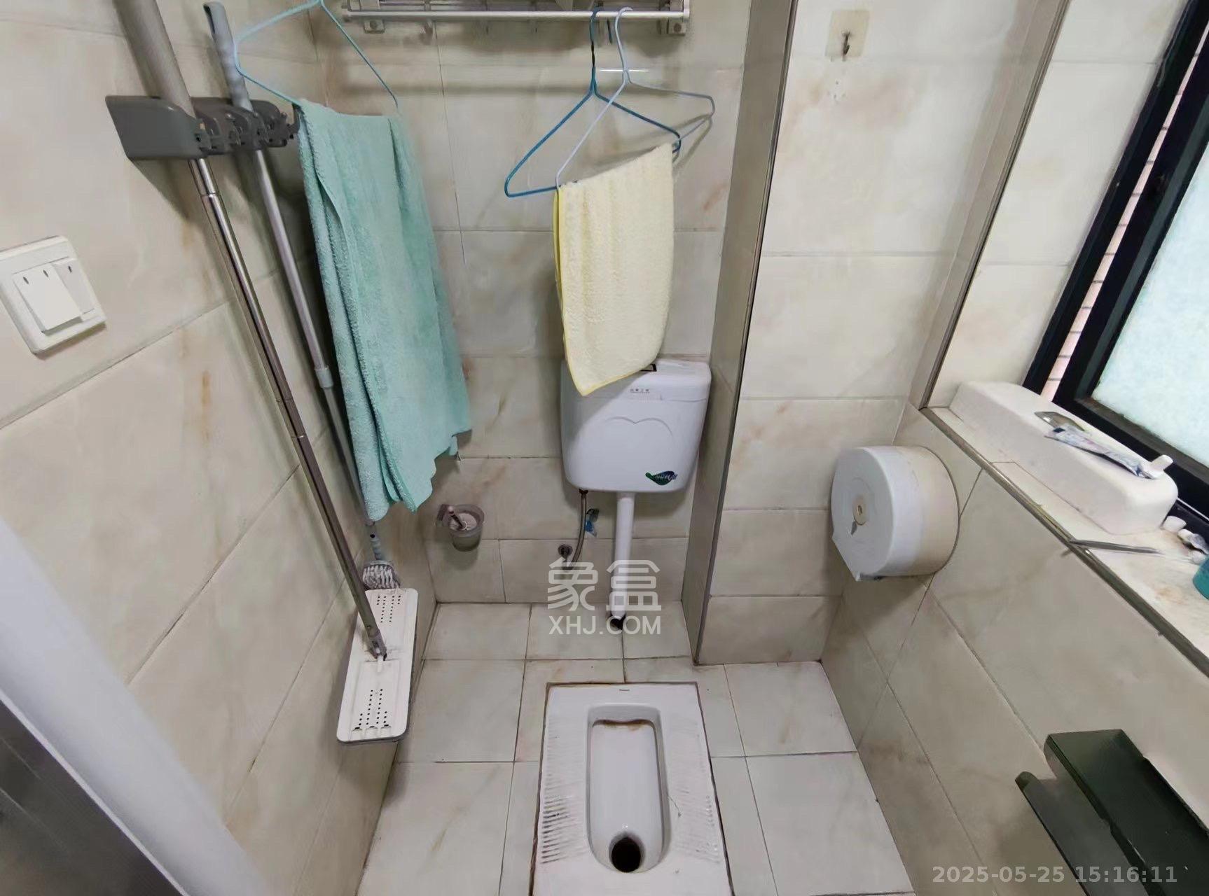 曙光领峰(曙光家园)  3室2厅1卫    2800.0元/月 曙光领峰(曙光家园)  3室2厅1卫    2800.0元/月室内图