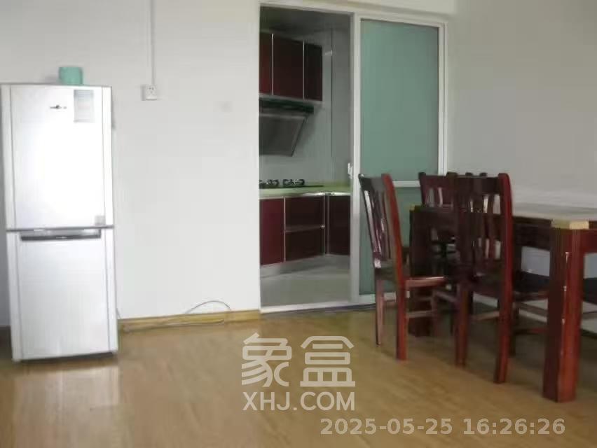 高信向日葵  2室2厅1卫   2200.00元/月室内图