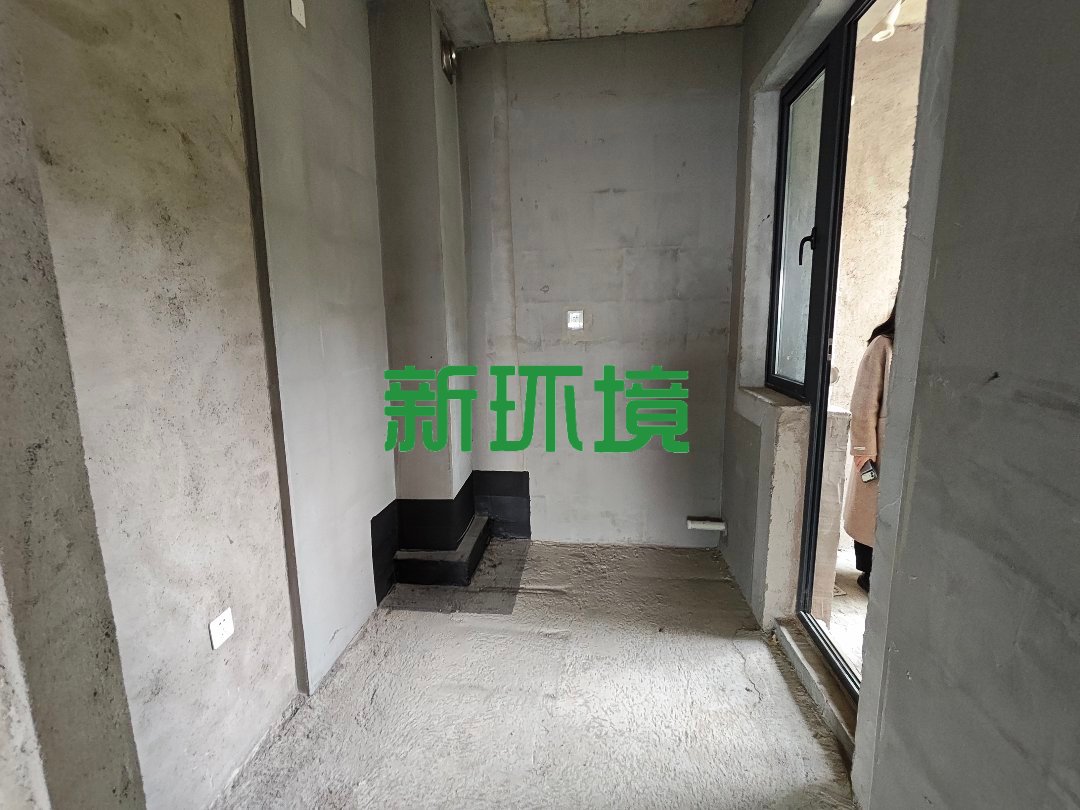 中建凤栖台  3室2厅2卫   52.00万客厅