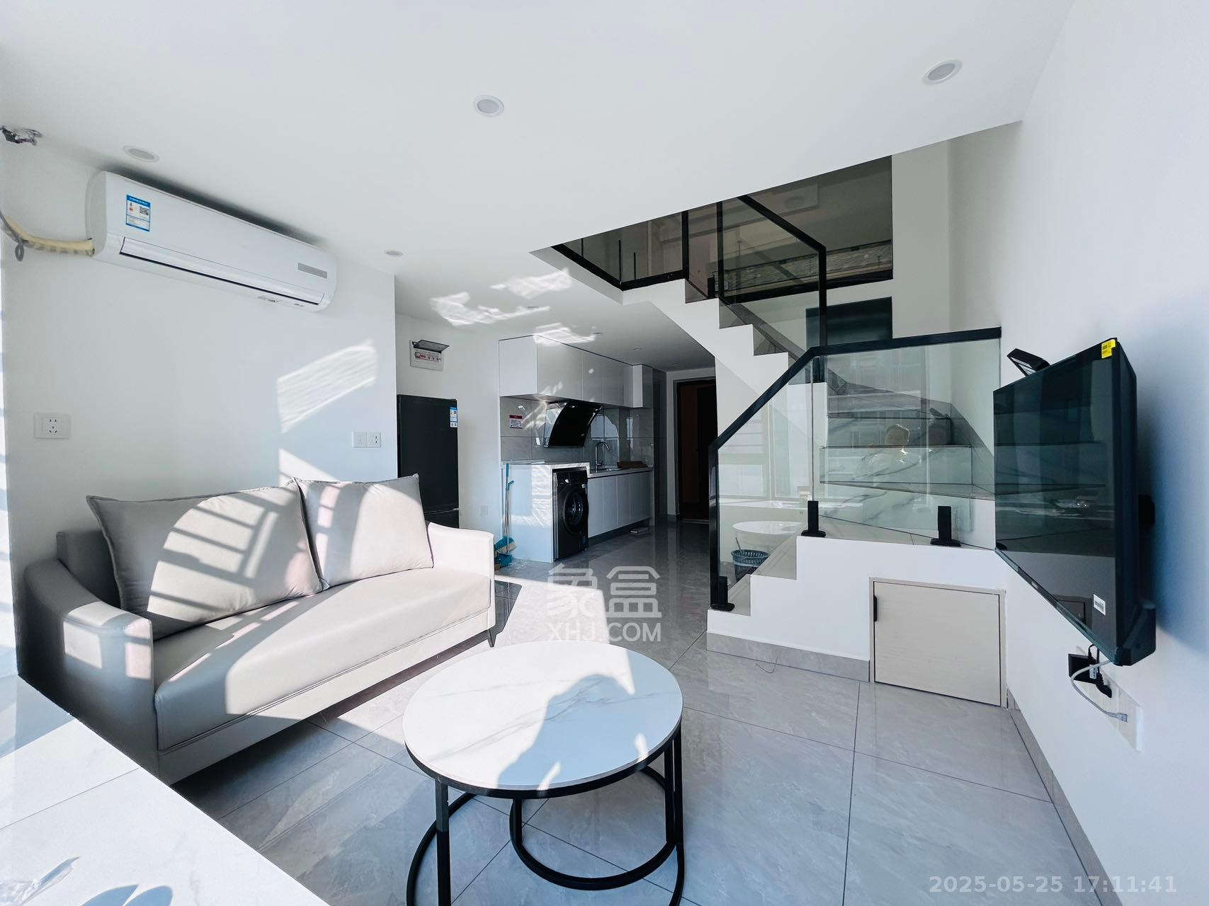 佳兆业云顶都汇 2室1厅1卫 1900.0元/月 佳兆业云顶都汇 2室1厅1卫 1900.0元/月室内图