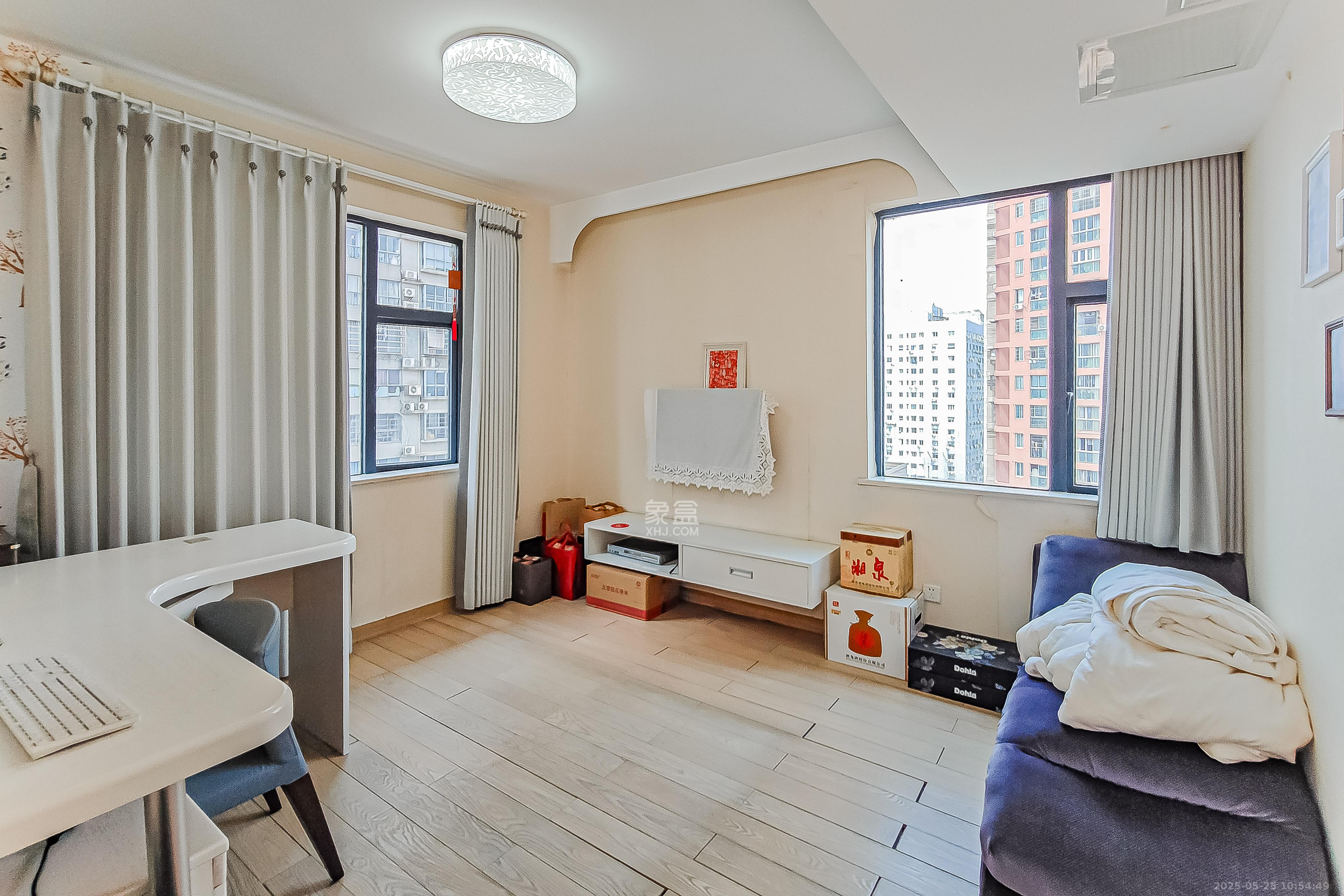 枫丹雅苑(天辰枫丹白露)  3室2厅2卫    179.5万 枫丹雅苑(天辰枫丹白露)  3室2厅2卫    179.5万卧室