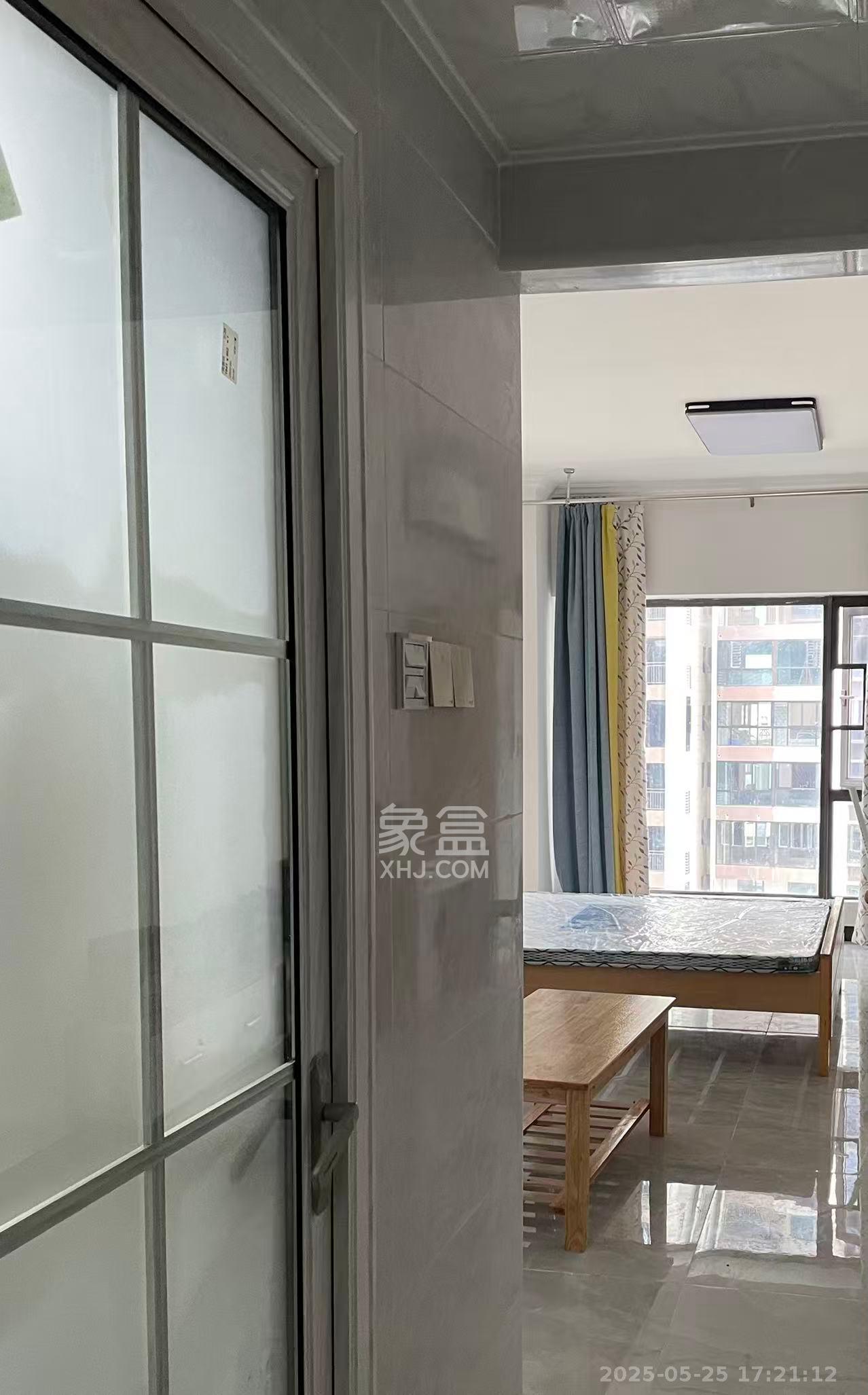 佳兆业云顶梅溪湖（佳兆业梅溪荟）  1室1厅1卫   1500.00元/月室内图1