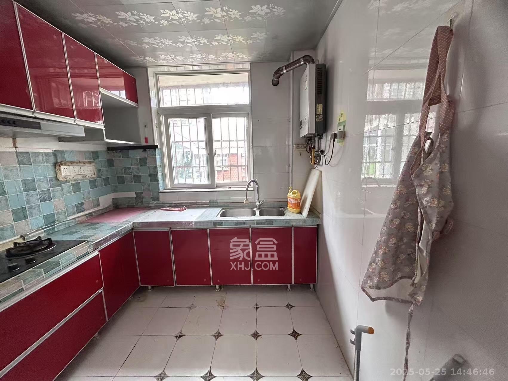 湘瑞家园 3室2厅2卫 1500.0元/月 湘瑞家园 3室2厅2卫 1500.0元/月室内图