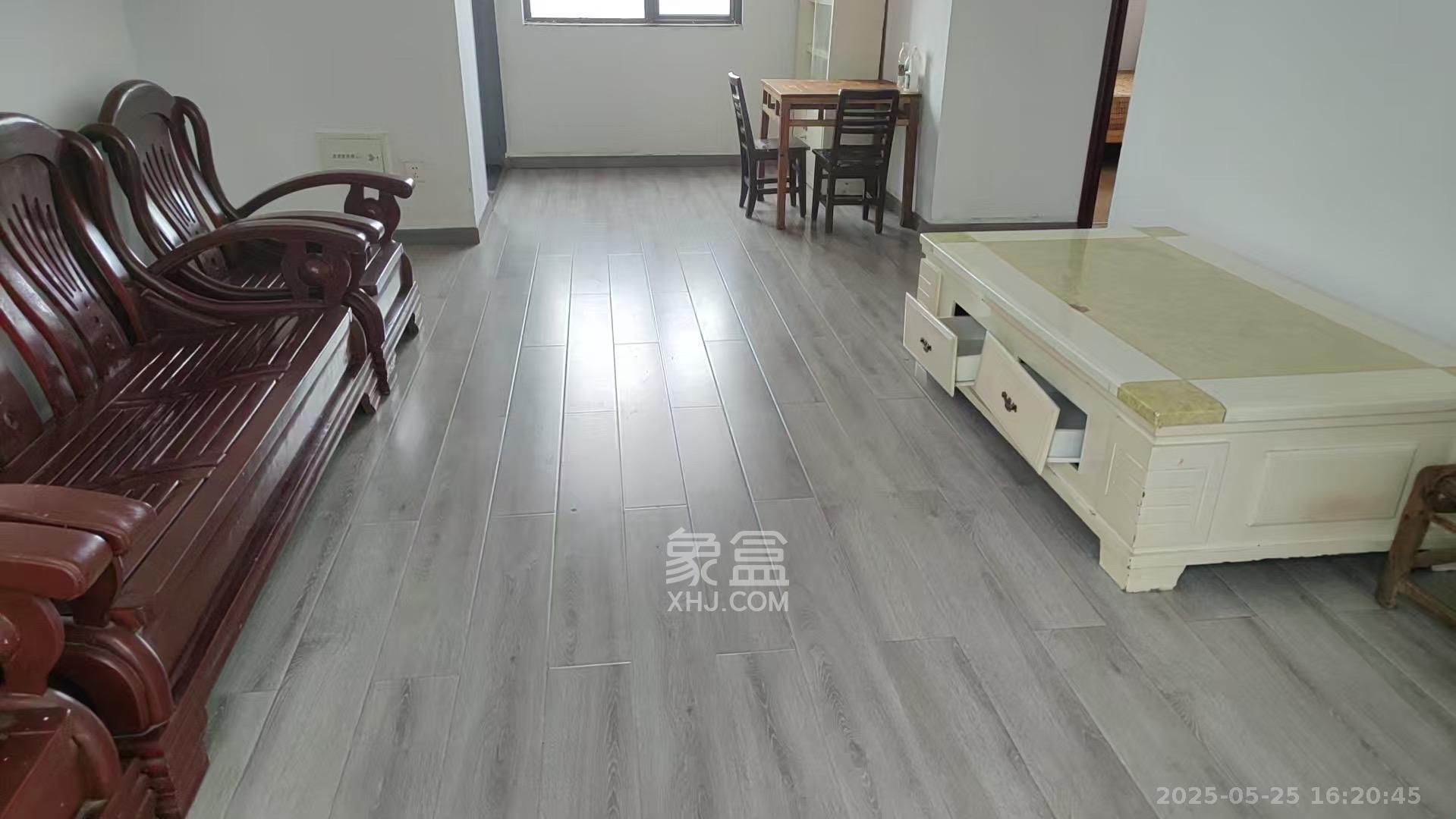 中国铁建国际城一期  3室1厅1卫   1400.00元/月