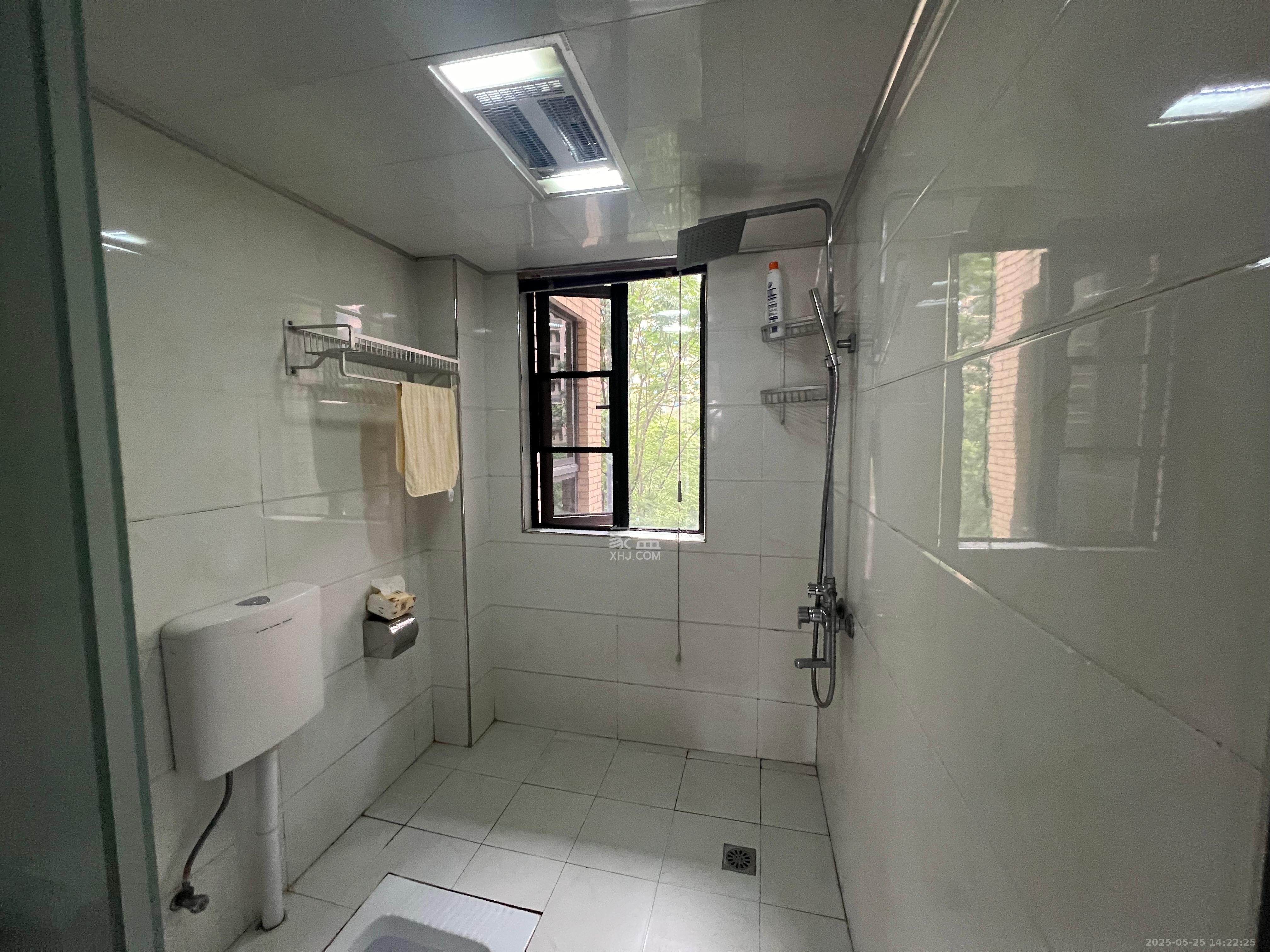 长房白沙湾  3室1厅2卫   3100.00元/月室内图