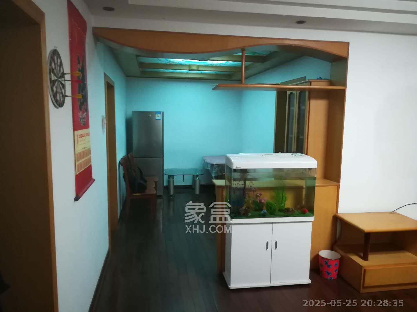 湘卫花苑  3室2厅1卫   2200.00元/月室内图