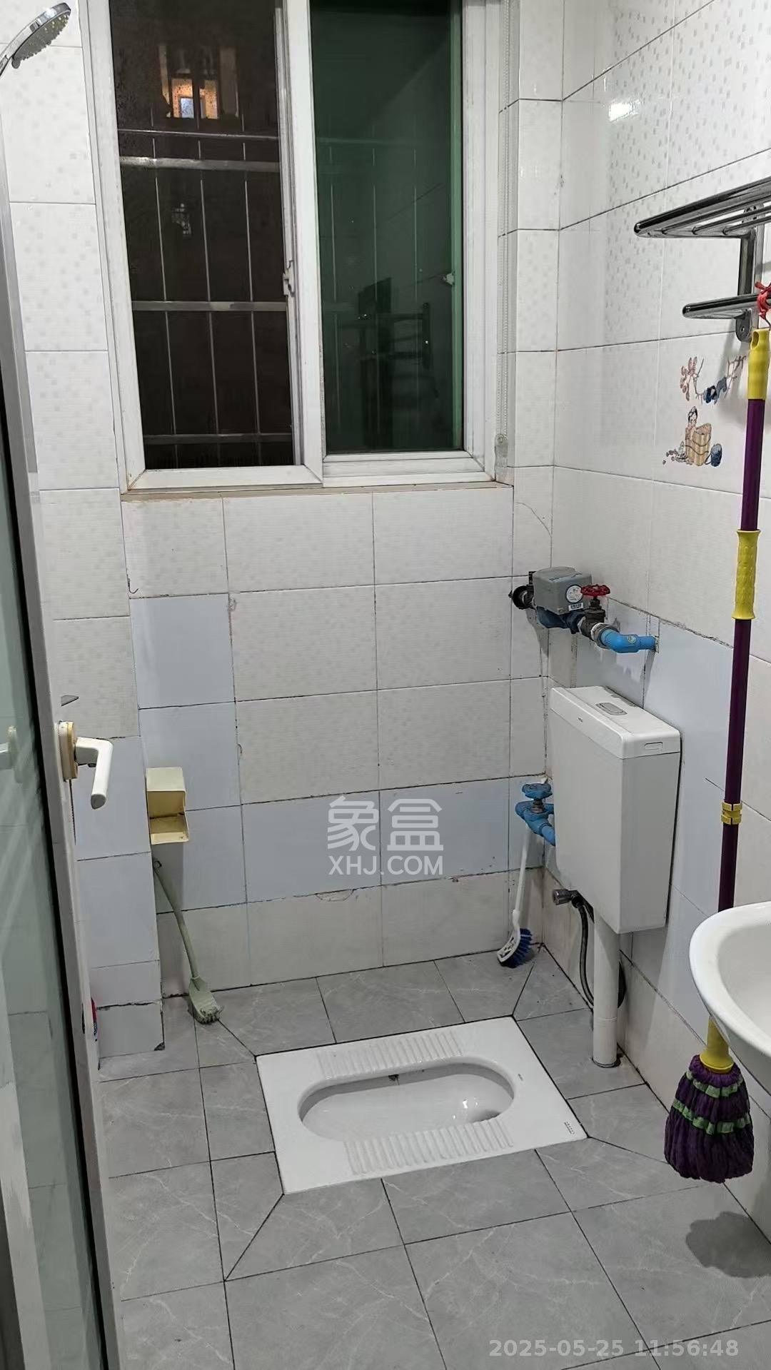 恒鑫澜北湾  3室2厅1卫   1800.00元/月室内图
