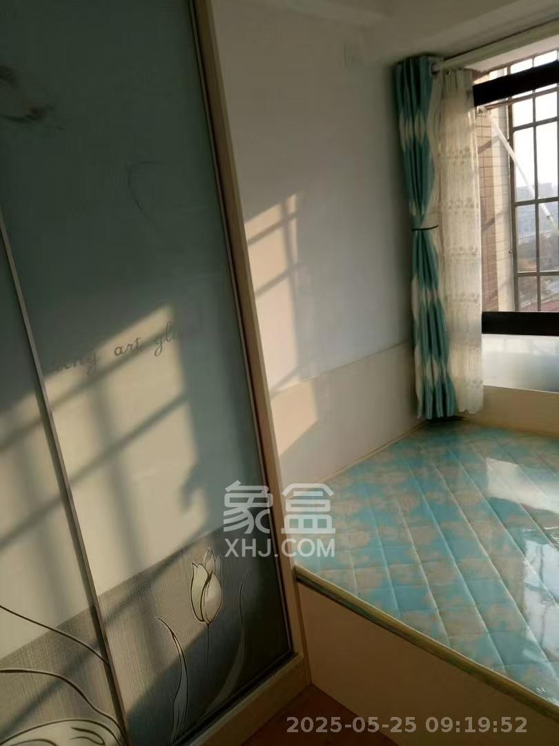 中建芙蓉嘉苑  2室1厅1卫    1700.0元/月室内图