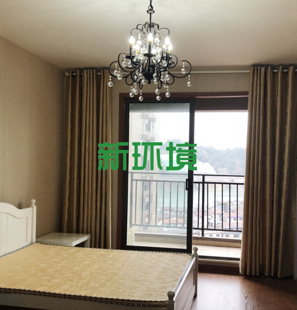 蓝色港湾  1室1厅1卫   1000.00元/月室内图