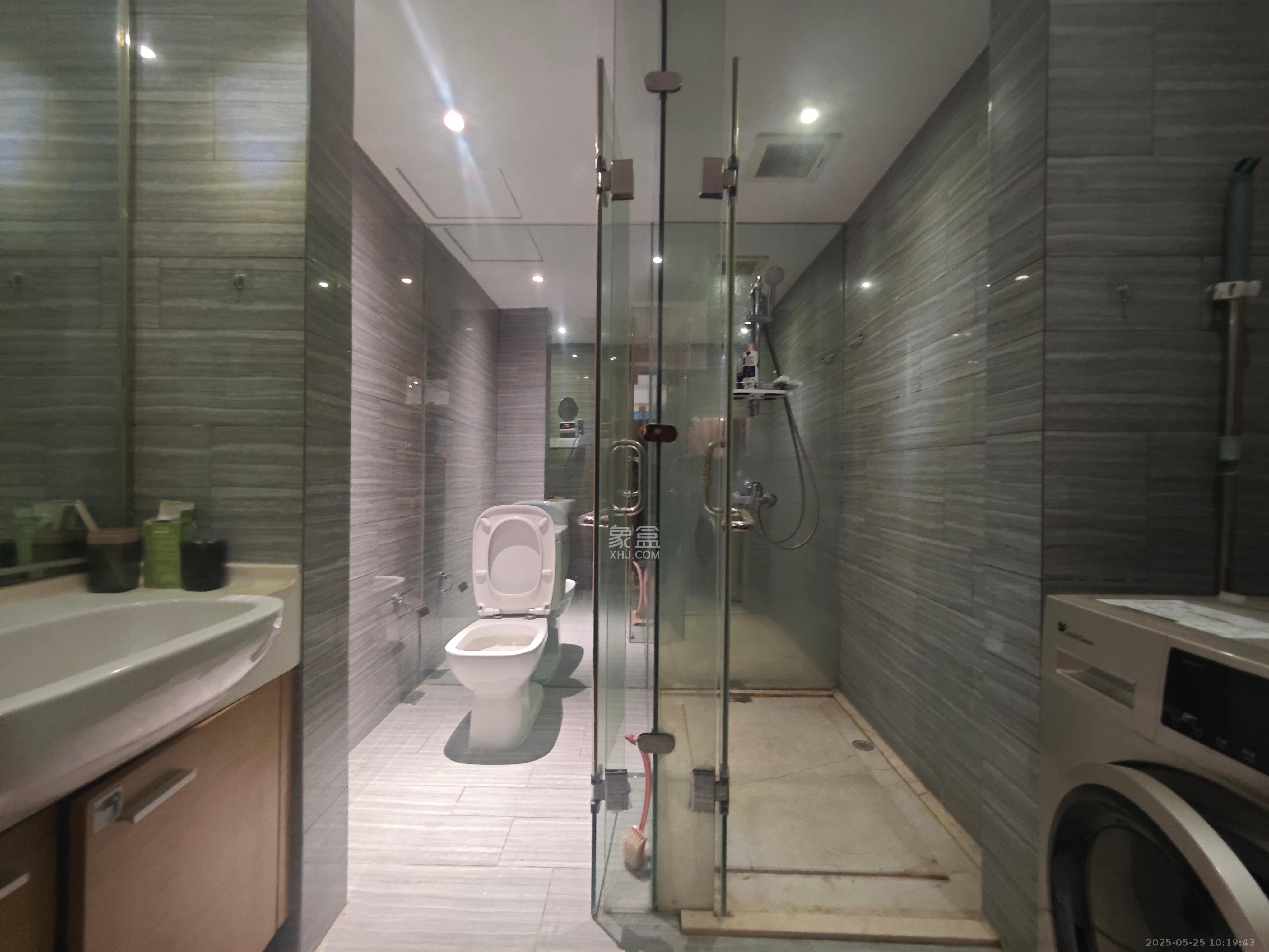 泊富公寓(泊富国际广场) 2室1厅1卫 4000.0元/月 泊富公寓(泊富国际广场) 2室1厅1卫 4000.0元/月室内图