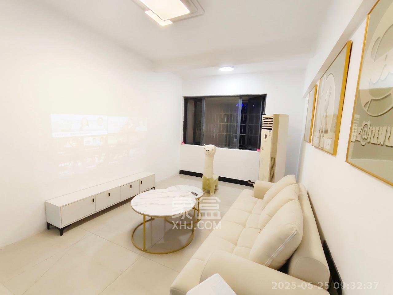 亚商国际 1室1厅1卫 1980.0元/月 亚商国际 1室1厅1卫 1980.0元/月室内图