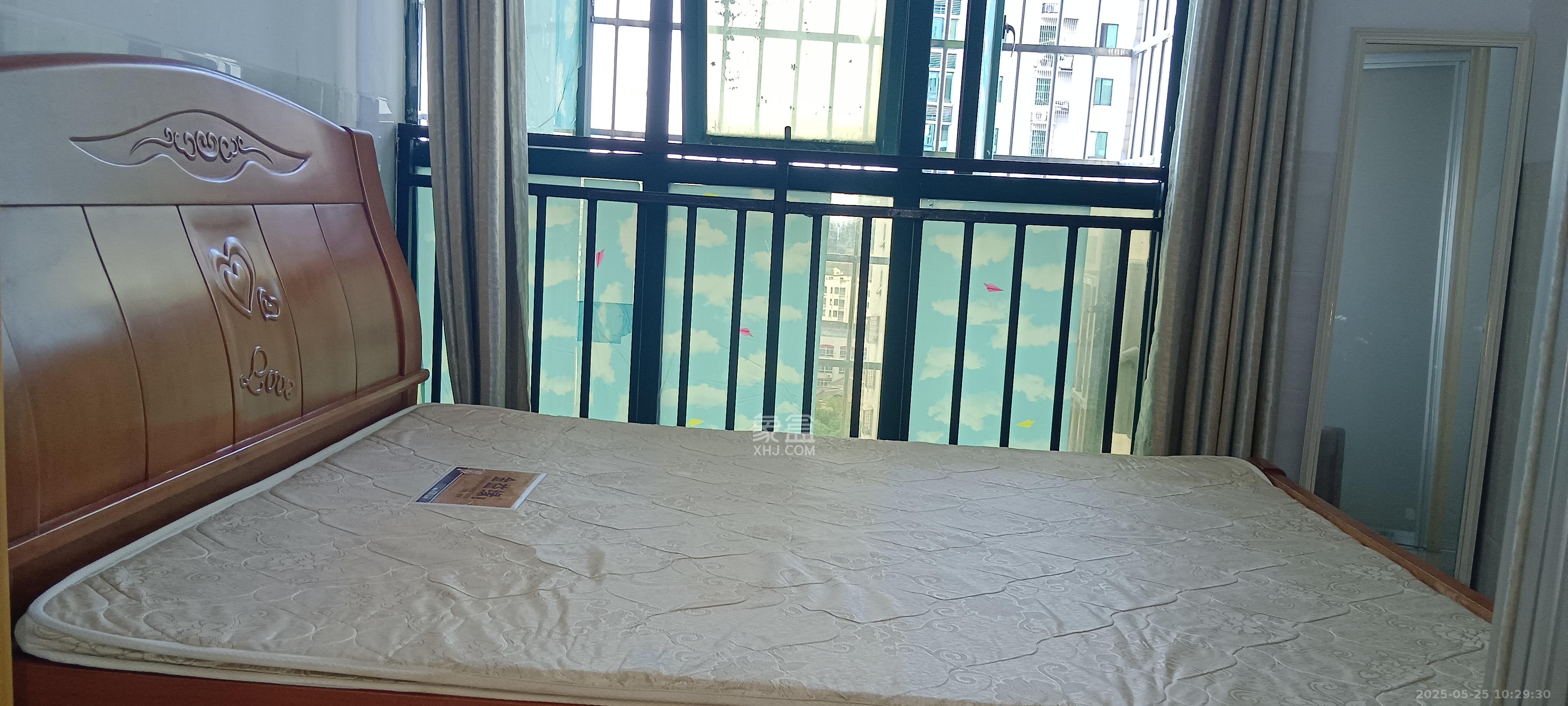 湖韵佳苑  1室1厅1卫   1260.00元/月室内图