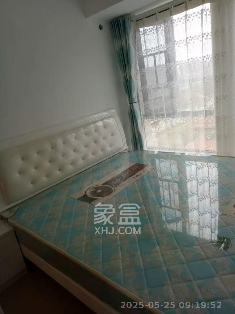 中建芙蓉嘉苑  2室1厅1卫    1700.0元/月室内图