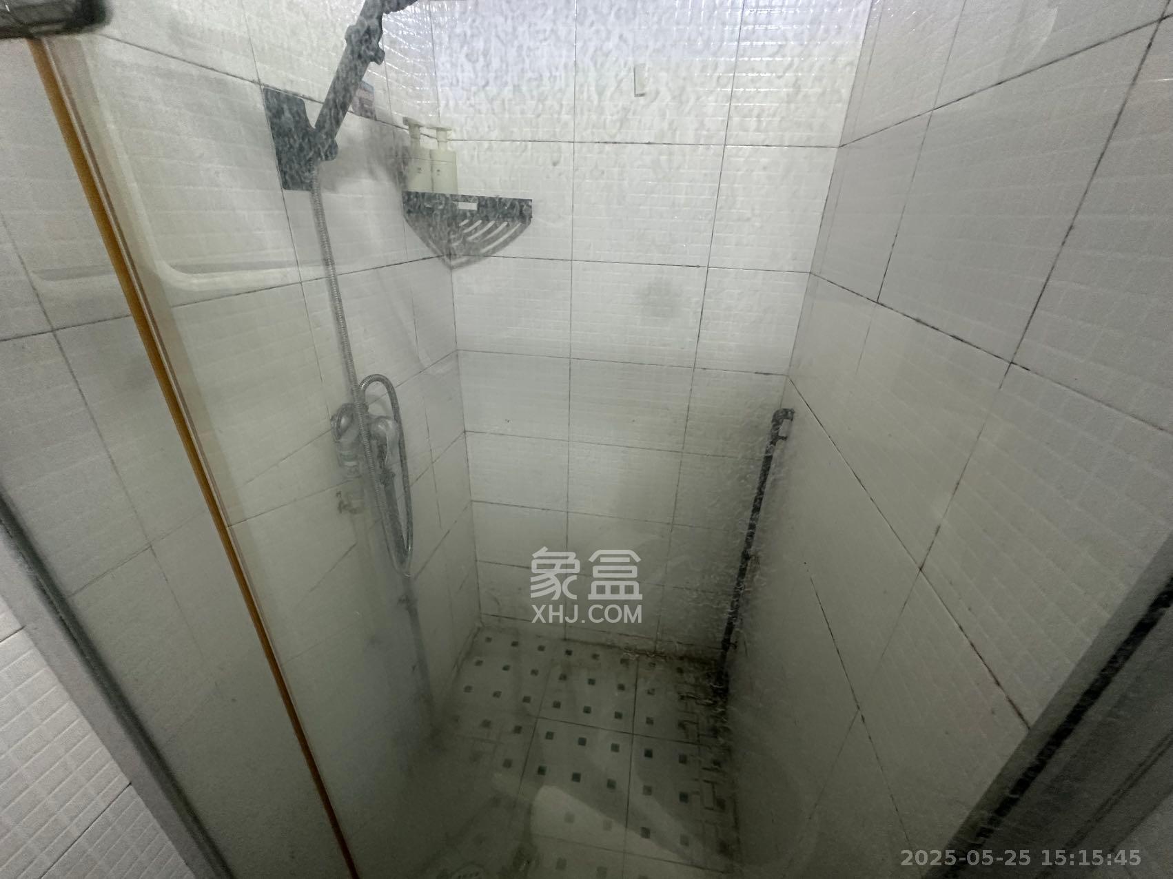 泰时三湘金地  1室0厅0卫   1200.00元/月室内图