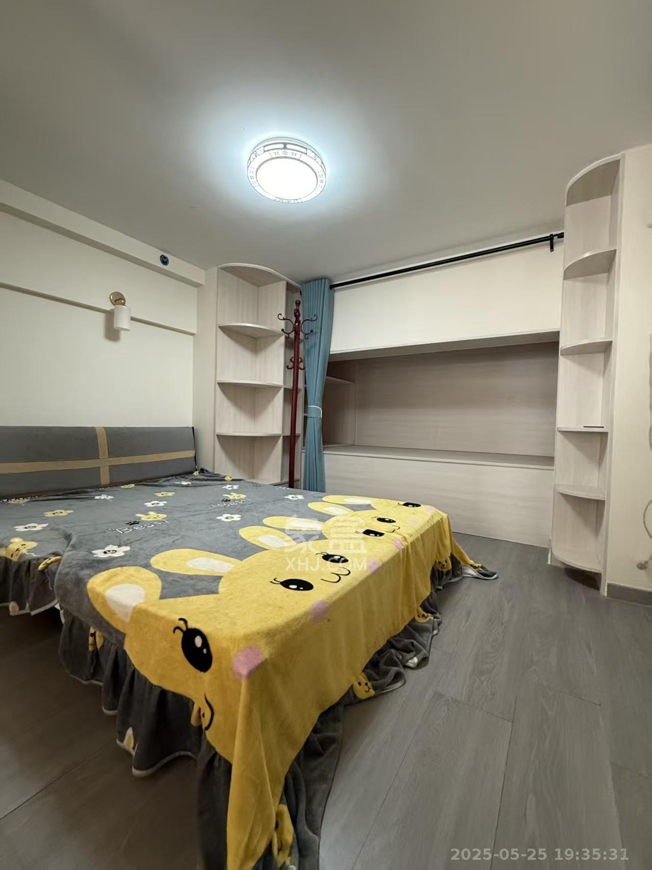 信诚湘江揽月(至善美景大厦) 2室2厅1卫 1600.0元/月 信诚湘江揽月(至善美景大厦) 2室2厅1卫 1600.0元/月室内图