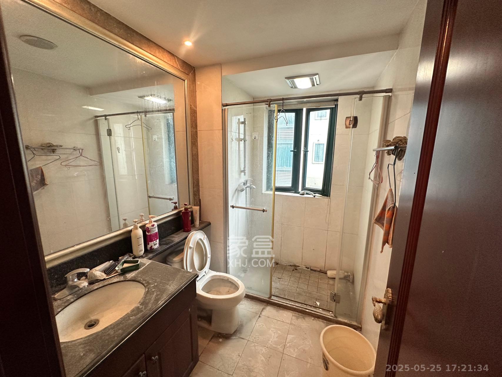 恒大绿洲 3室2厅2卫 2500.0元/月 恒大绿洲 3室2厅2卫 2500.0元/月室内图