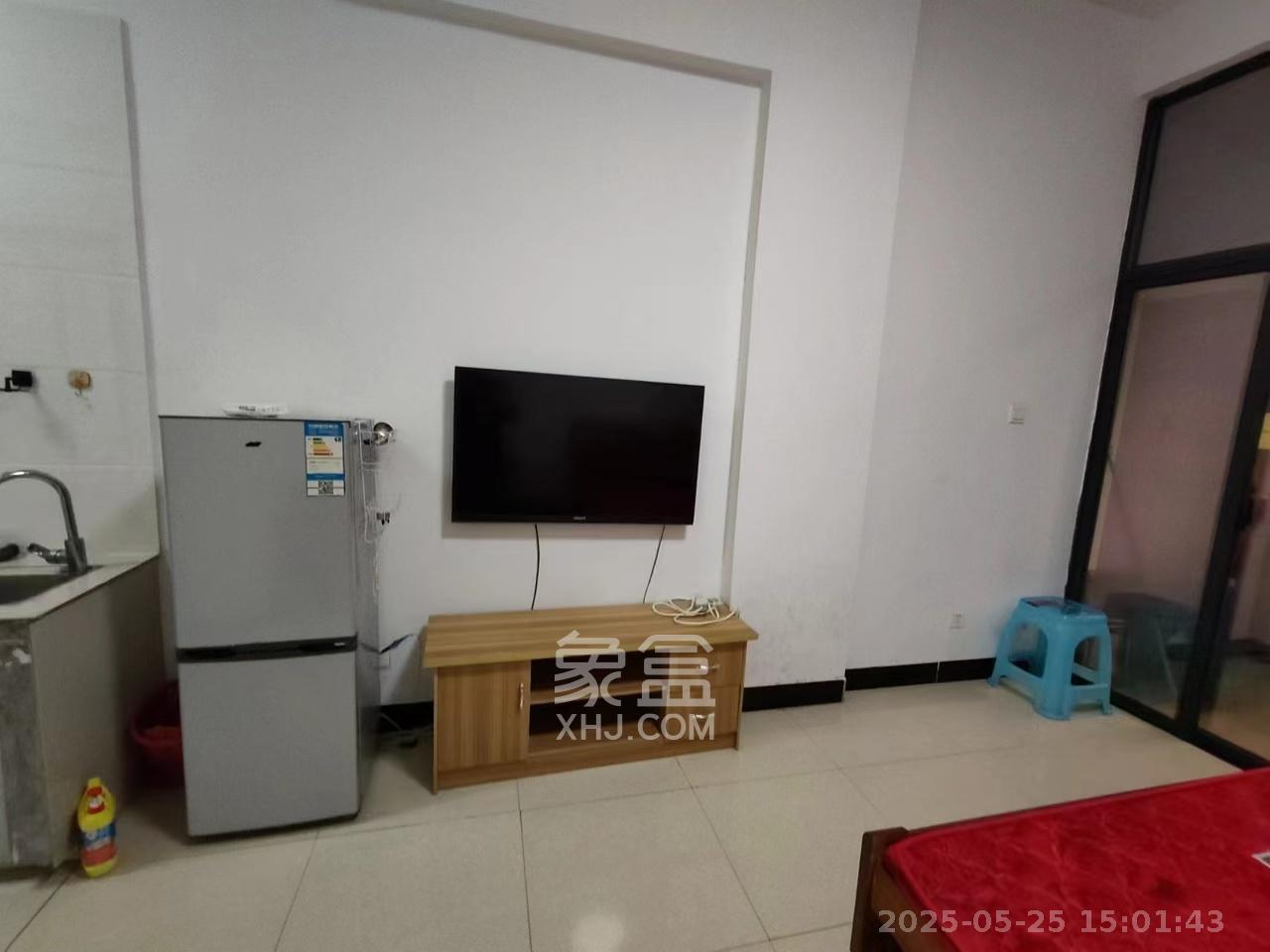 长房时代城  1室1厅1卫   1600.00元/月室内图