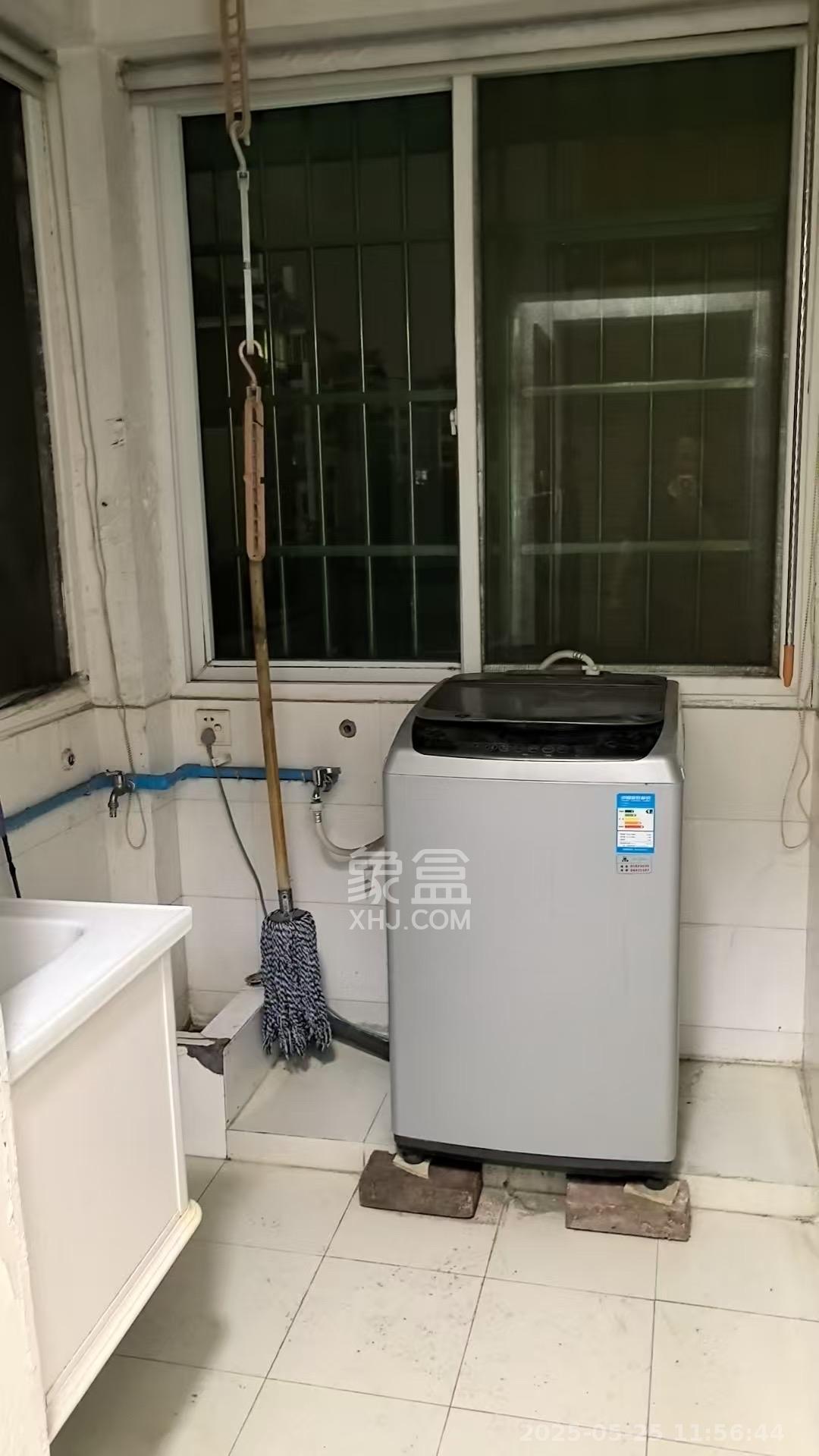 恒鑫澜北湾  3室2厅1卫   1800.00元/月