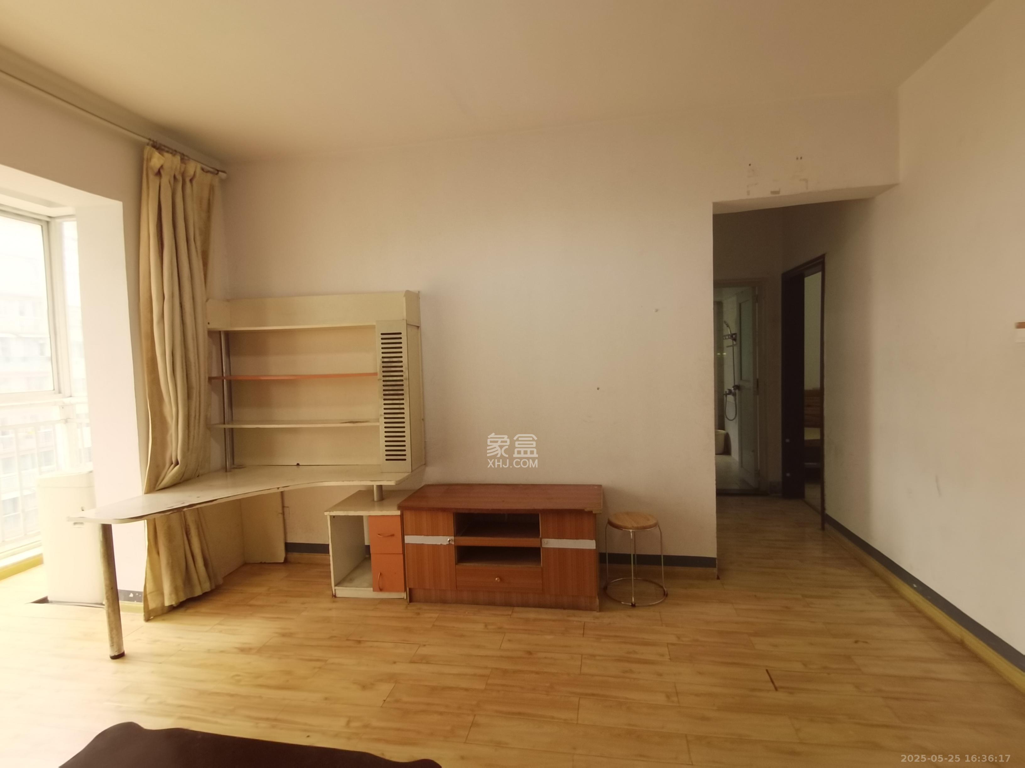 景江雅苑 2室2厅1卫 2300.0元/月 景江雅苑 2室2厅1卫 2300.0元/月室内图