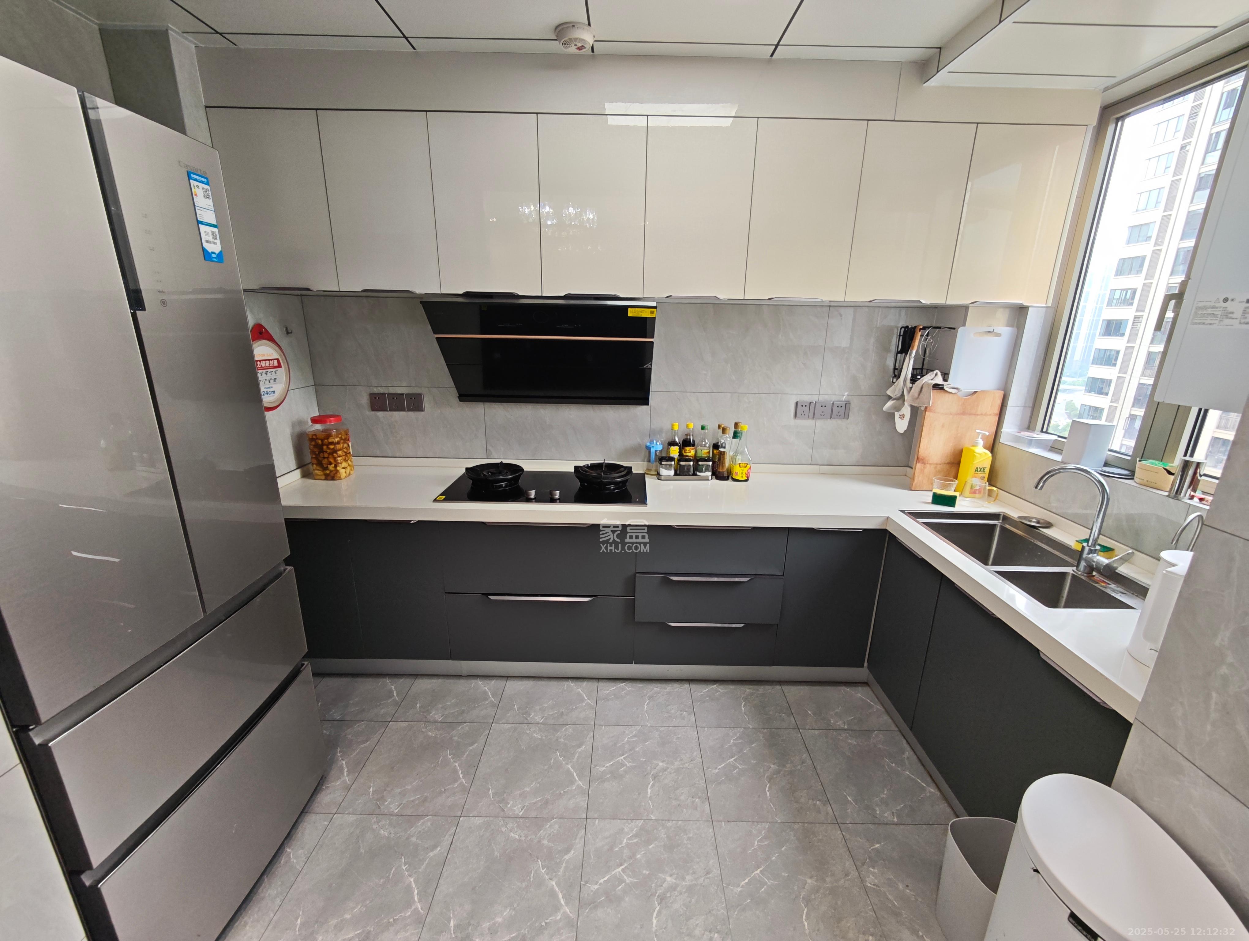 梅溪湖金茂湾 4室2厅2卫 5000.0元/月 梅溪湖金茂湾 4室2厅2卫 5000.0元/月室内图