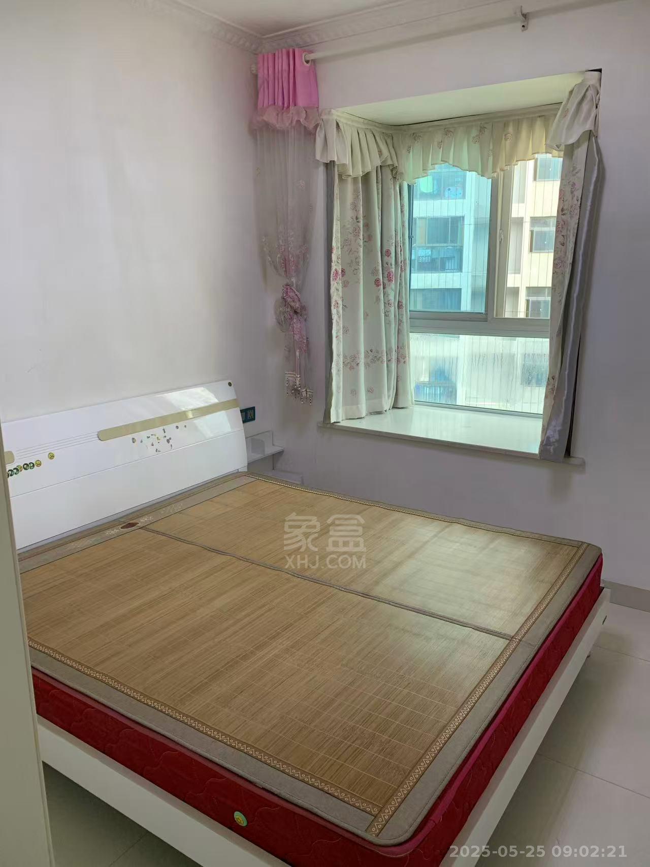 金碧花园 2室2厅1卫 1700.0元/月 金碧花园 2室2厅1卫 1700.0元/月室内图