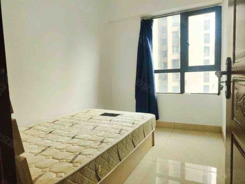 绿地海德公馆 3室2厅1卫 3000.0元/月 绿地海德公馆 3室2厅1卫 3000.0元/月室内图