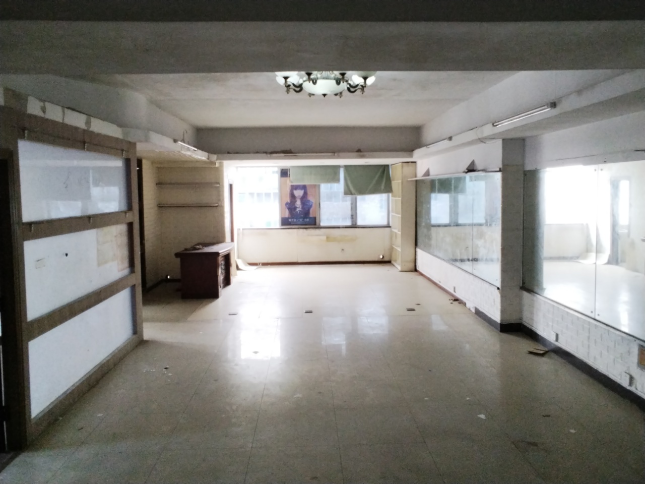 金茂大厦 3室2厅2卫 125.0万 金茂大厦 3室2厅2卫 125.0万室内图