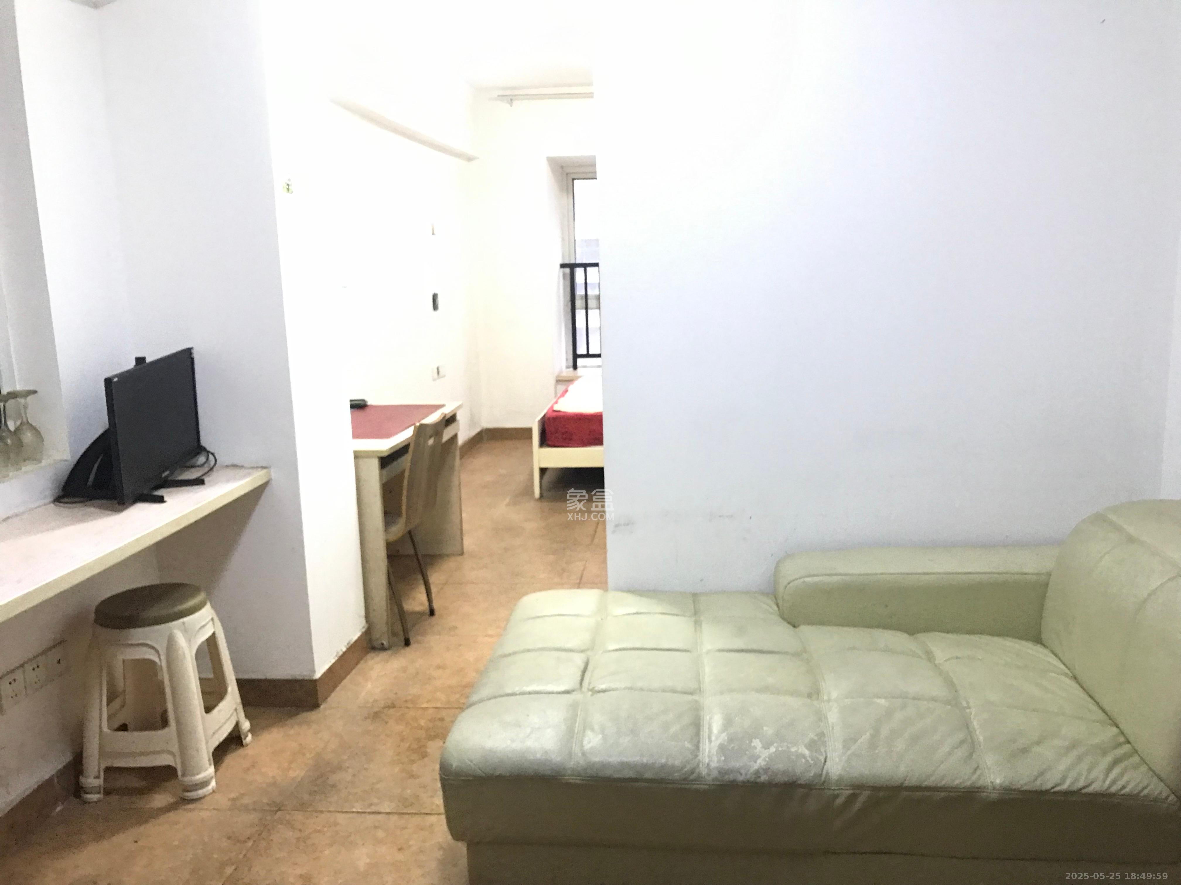 新长海广场 1室1厅1卫 1000.0元/月 新长海广场 1室1厅1卫 1000.0元/月室内图